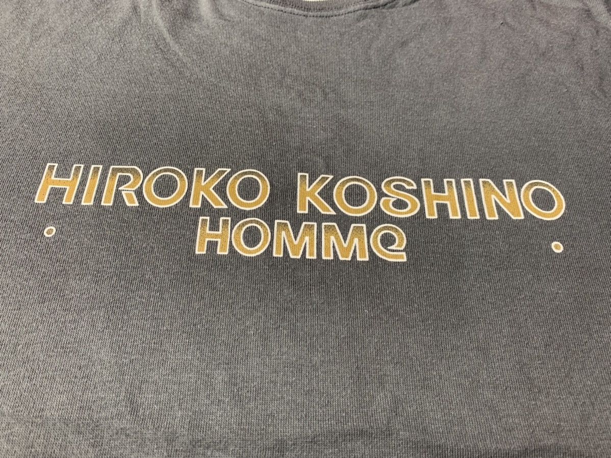 Hiroko Koshino Homme Hiroko Koshino Homme Tee Spell Out Logo Size US M / EU 48-50 / 2 - 2 Thumbnail