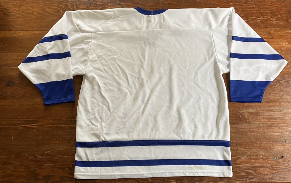 Ccm Vintage 90’s Toronto Maple Leafs CCM Hockey Jersey NHL Size US XL / EU 56 / 4 - 13 Thumbnail