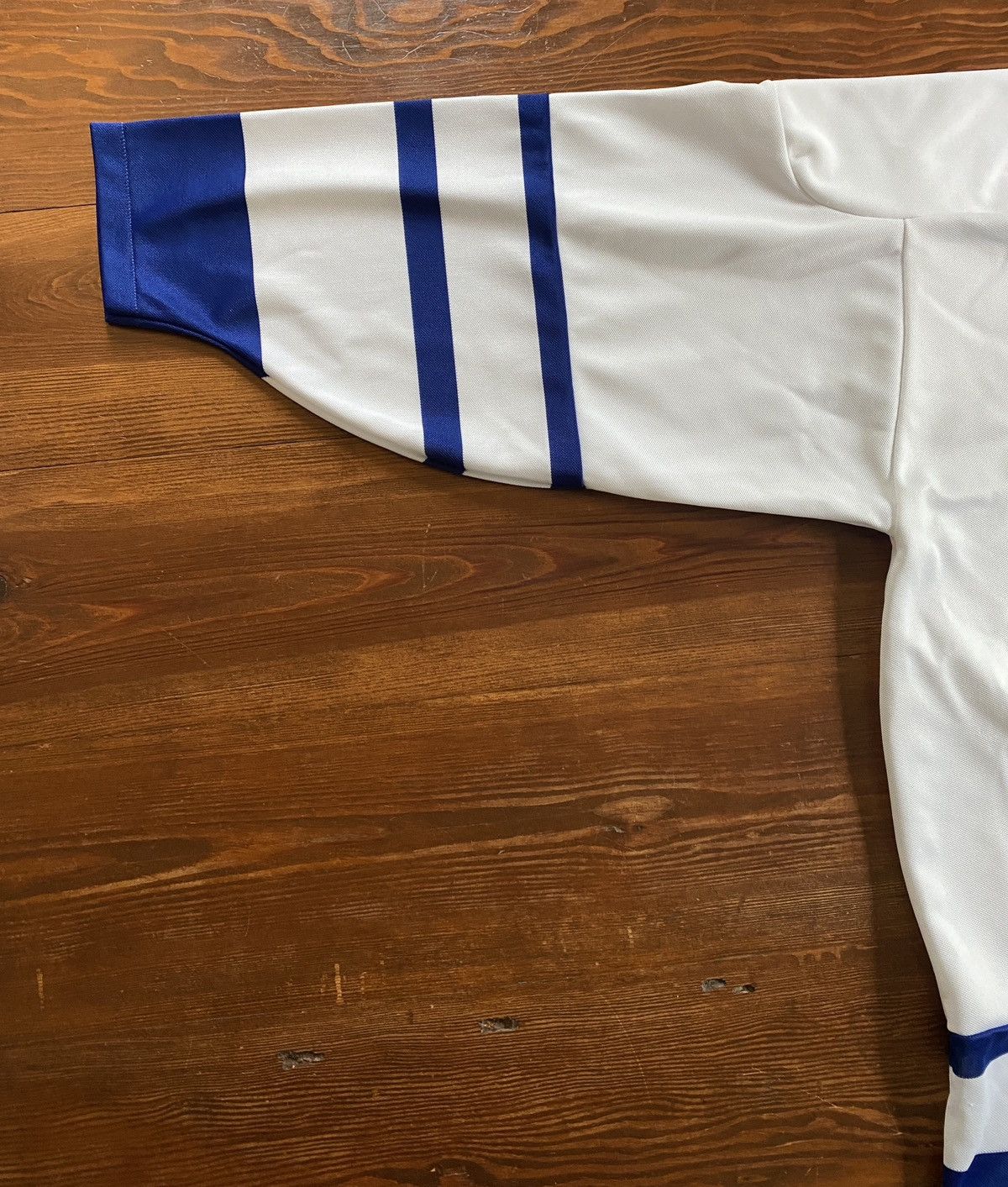 Ccm Vintage 90’s Toronto Maple Leafs CCM Hockey Jersey NHL Size US XL / EU 56 / 4 - 12 Thumbnail