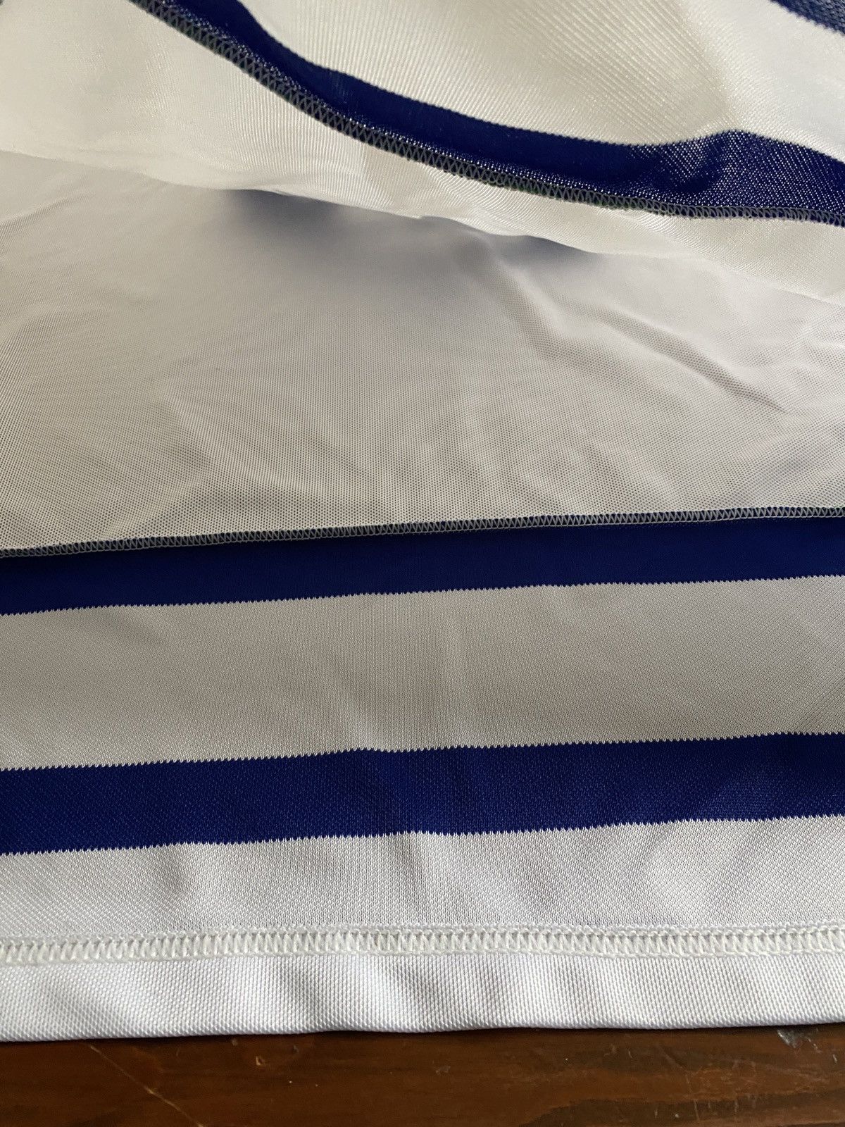 Ccm Vintage 90’s Toronto Maple Leafs CCM Hockey Jersey NHL Size US XL / EU 56 / 4 - 7 Thumbnail