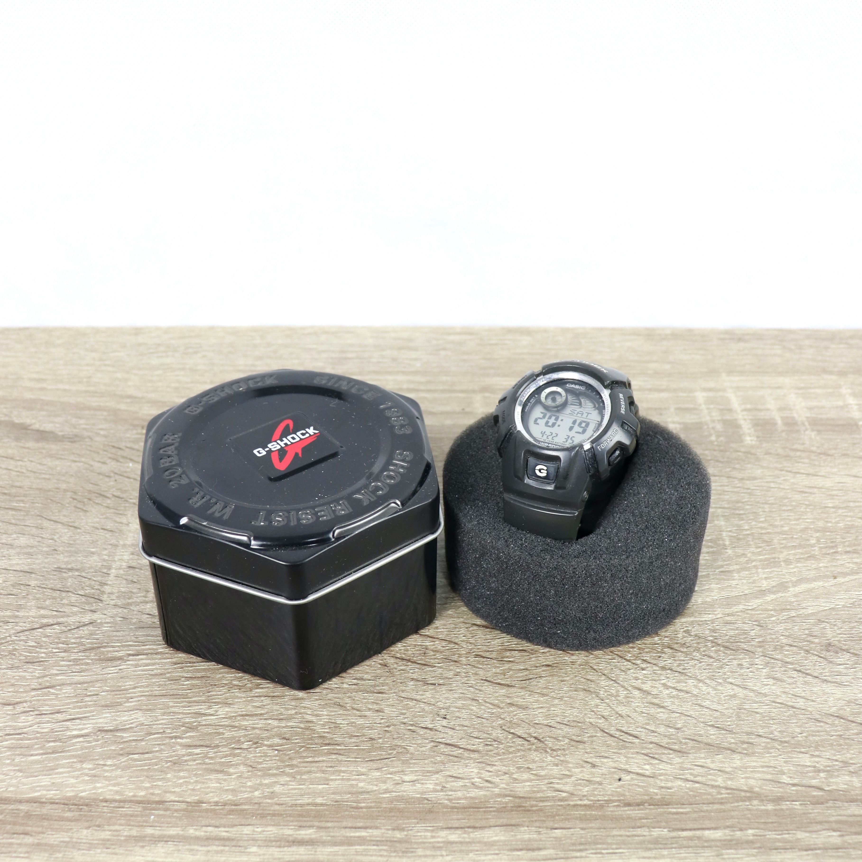 image of Vintage Casio G-Schock Vintage '02 Watches in Black, Men's