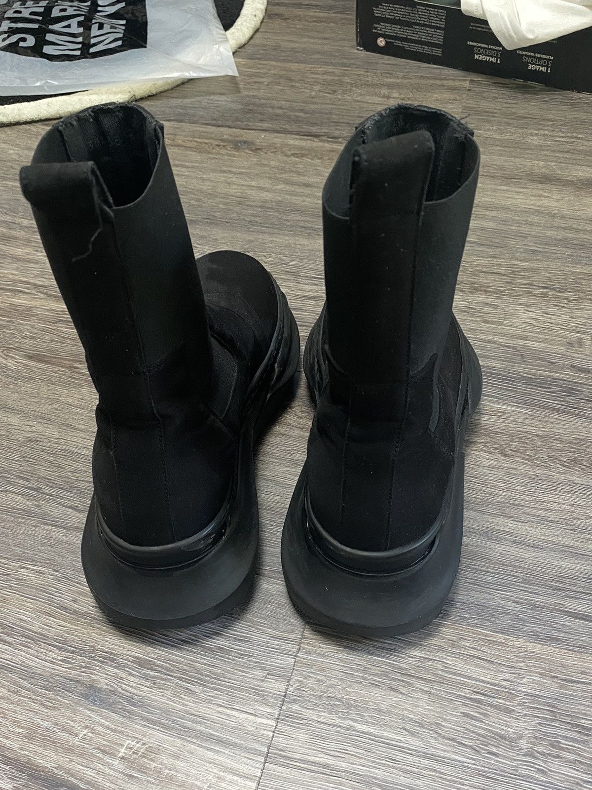 Rick Owens RICK OWENS DRKSHDW Black Abstract Beetle Boots Size US 7.5 / EU 40-41 - 5 Thumbnail