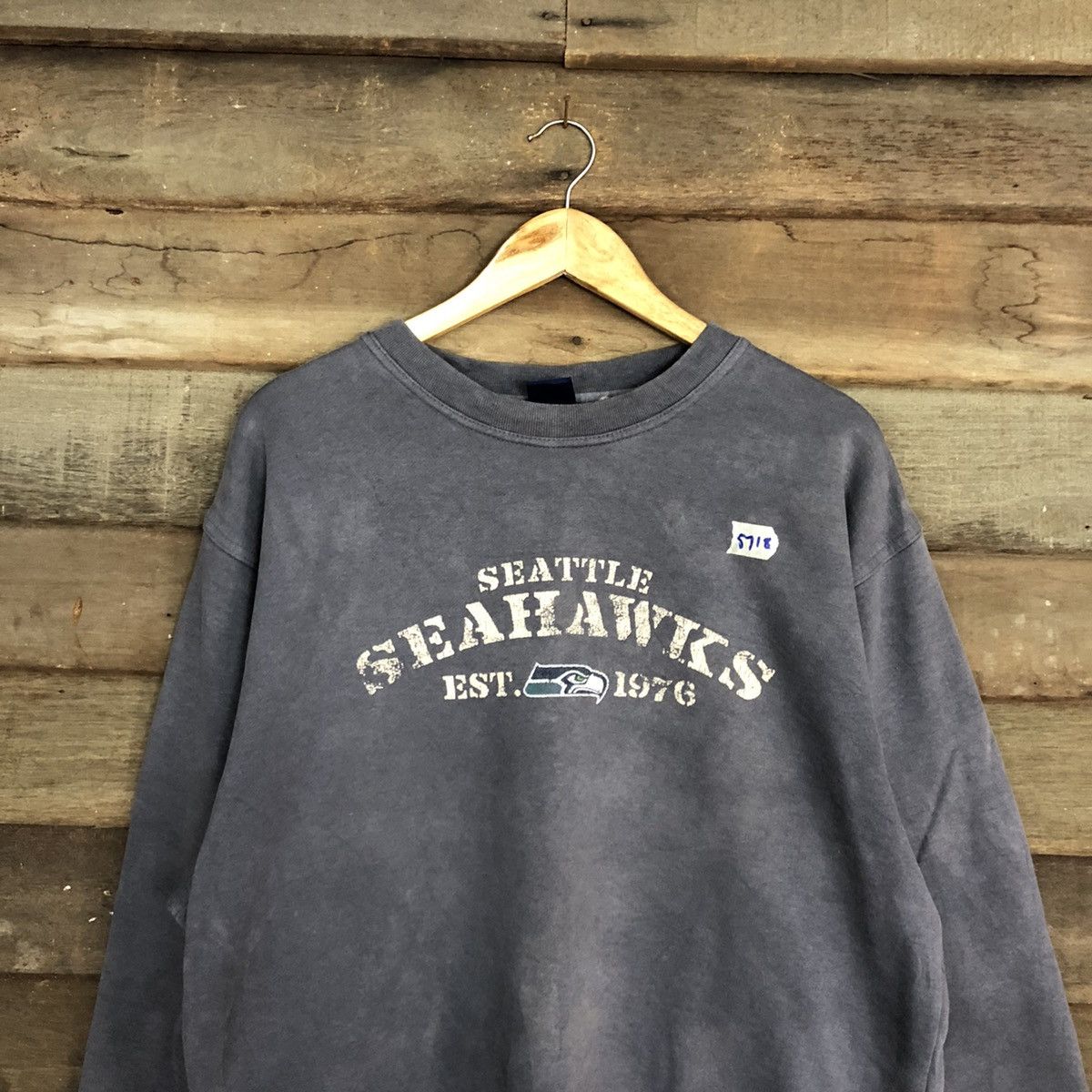 NFL Seattle Seahawks Grey Sweatshirt #5718 Size US L / EU 52-54 / 3 - 9 Thumbnail