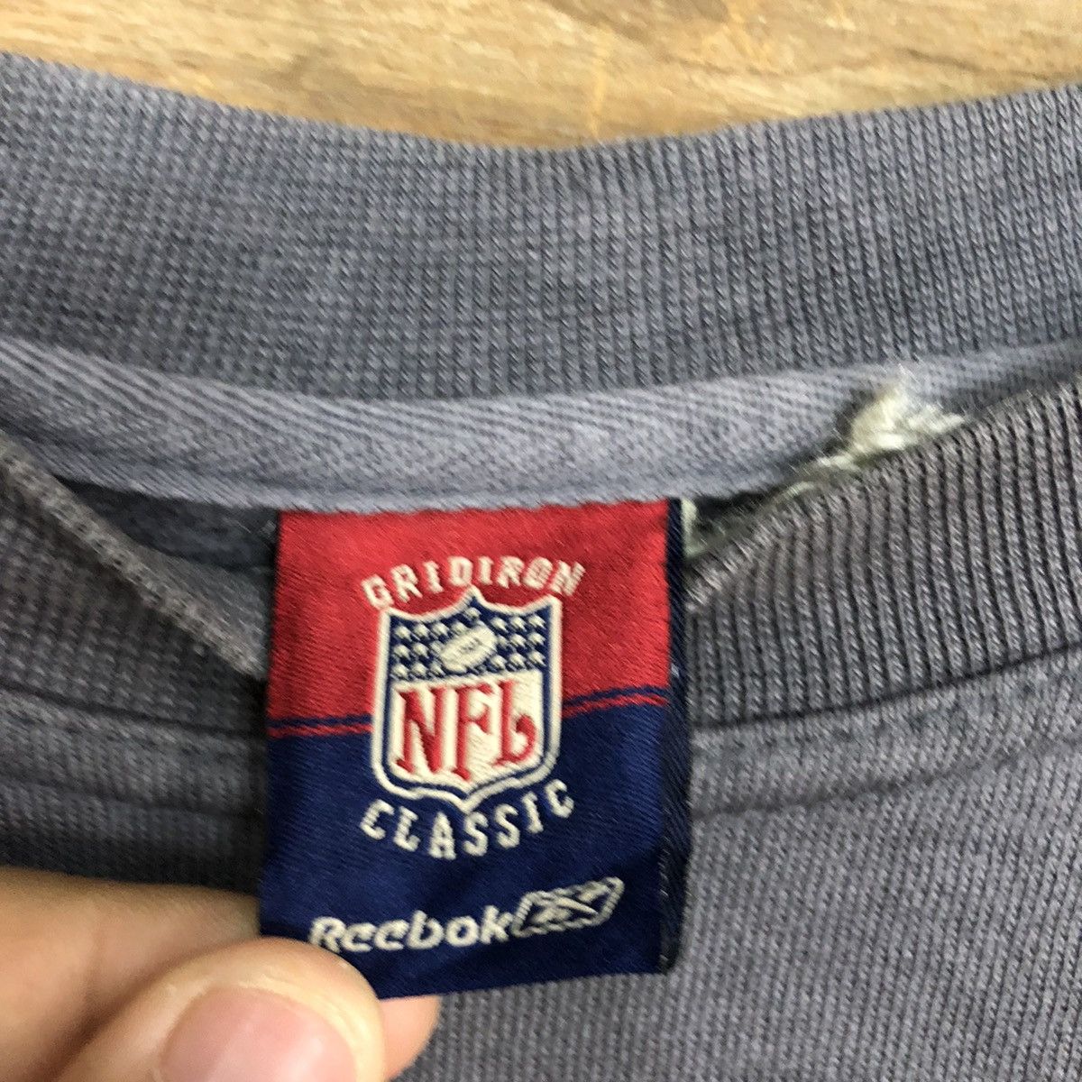NFL Seattle Seahawks Grey Sweatshirt #5718 Size US L / EU 52-54 / 3 - 13 Thumbnail