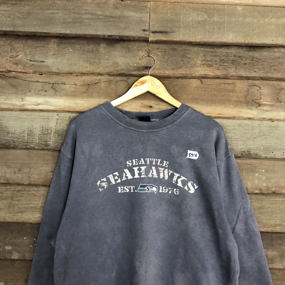 NFL Seattle Seahawks Grey Sweatshirt #5718 Size US L / EU 52-54 / 3 - 2 Thumbnail