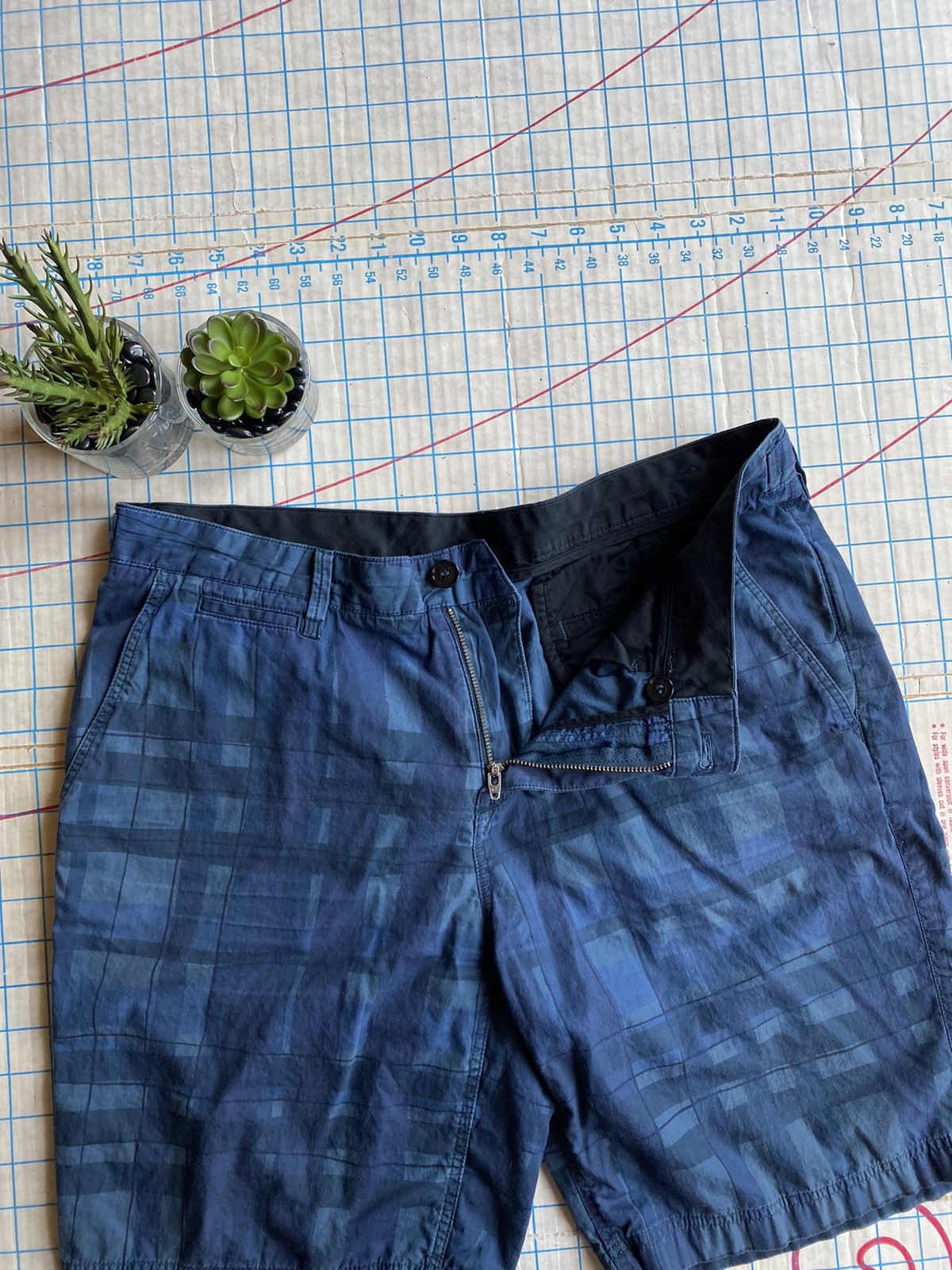 Burberry × Burberry Prorsum Burberry Brit Flannel Nova Check Shorts Size 32 Size US 32 / EU 48 - 5 Thumbnail