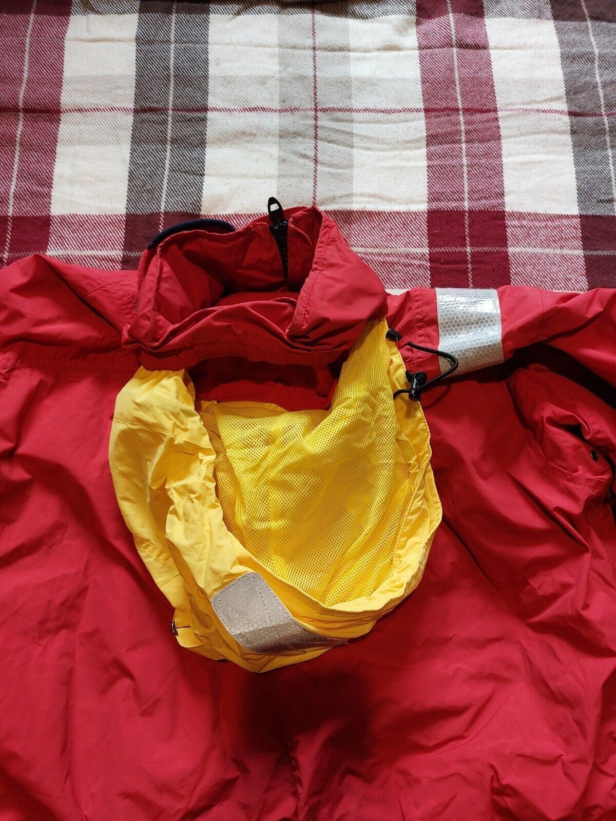 Polo Ralph Lauren Vintage Polo Ralph Lauren Sailing Reflective Jacket Size XL Size US XL / EU 56 / 4 - 14 Thumbnail