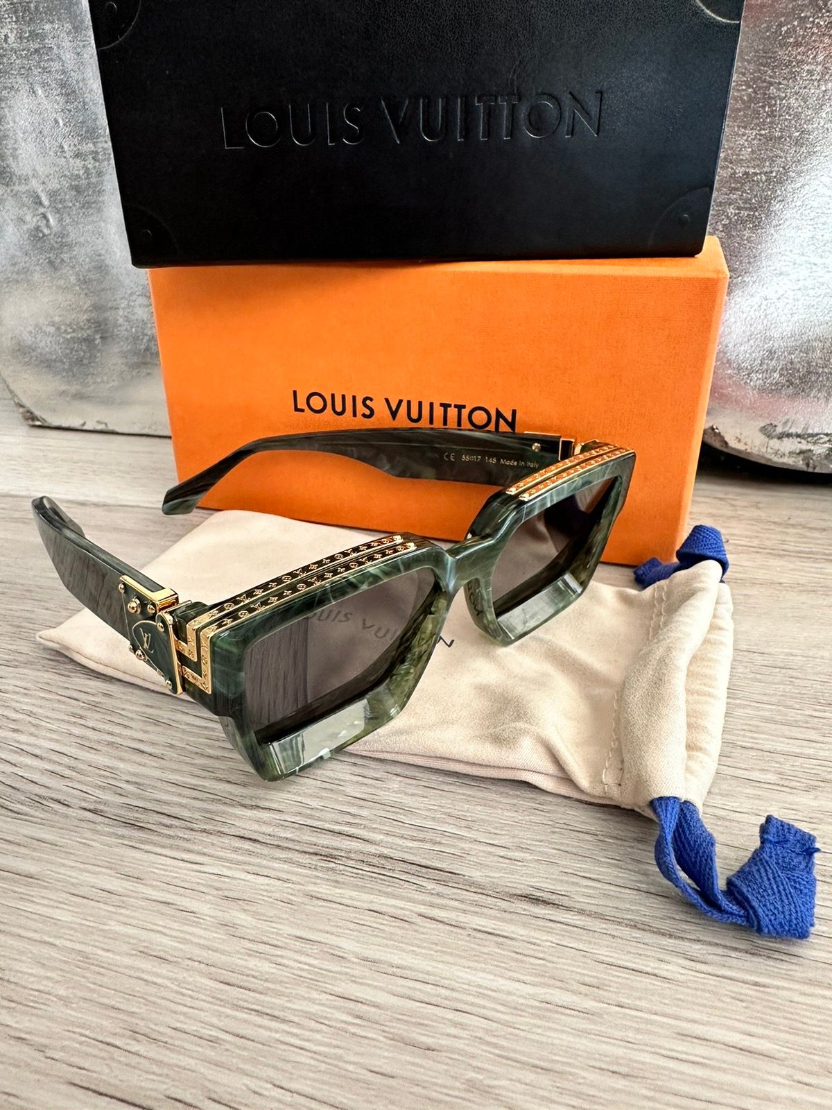 Louis Vuitton x Virgil Abloh Millionaire Sun Glasses 'Blue/Green/Pink' –  The Gallery Boutique