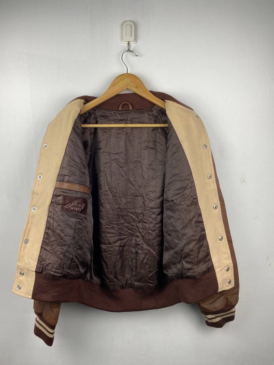Vintage RARE Vintage 1958 Classical Elegance Brown Varsity Jacket Size US L / EU 52-54 / 3 - 3 Thumbnail