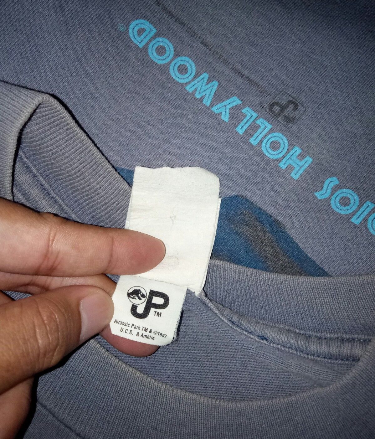 Other VINTAGE JURASSIC PARK universal studios hollywood 1997 tee Size US M / EU 48-50 / 2 - 3 Thumbnail