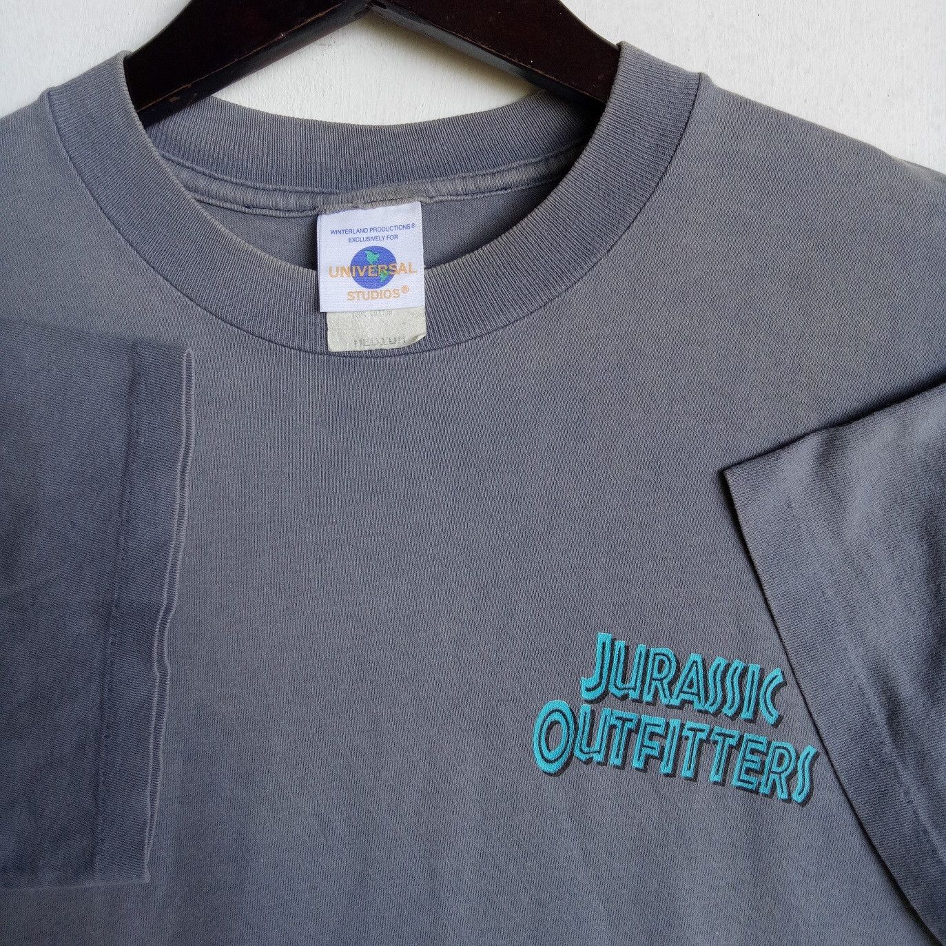 Other VINTAGE JURASSIC PARK universal studios hollywood 1997 tee Size US M / EU 48-50 / 2 - 5 Thumbnail