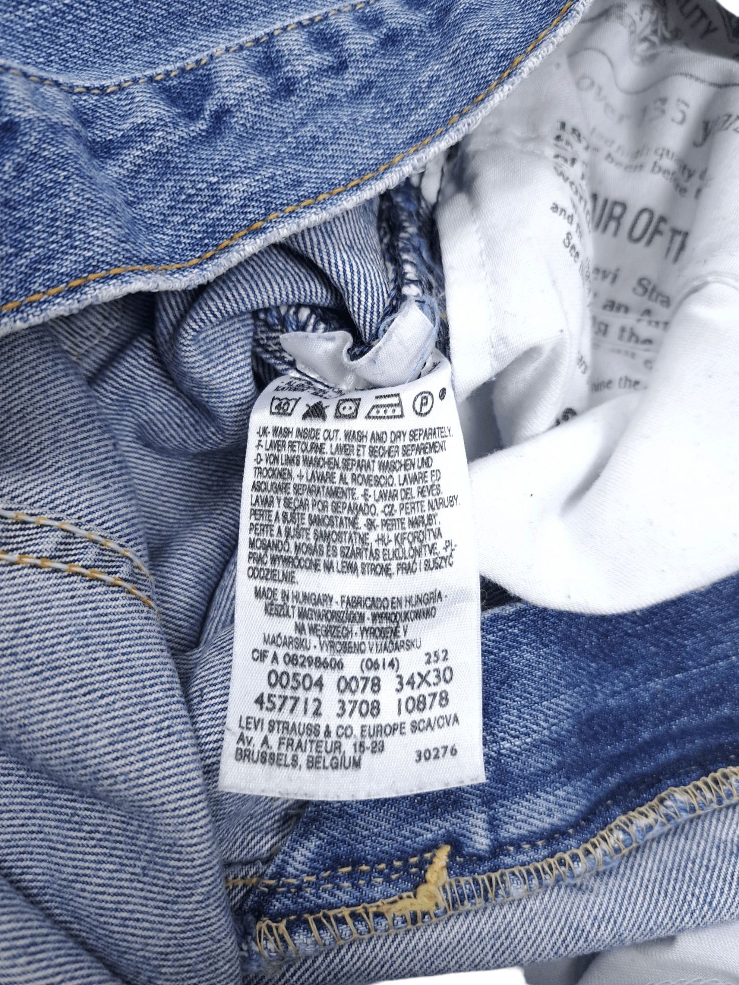 Levi's × Levi's Vintage Clothing × Vintage 💎 90's Levi's 504 34/30 Light Blue Ripped Jeans Denim Size US 36 / EU 52 - 10 Thumbnail