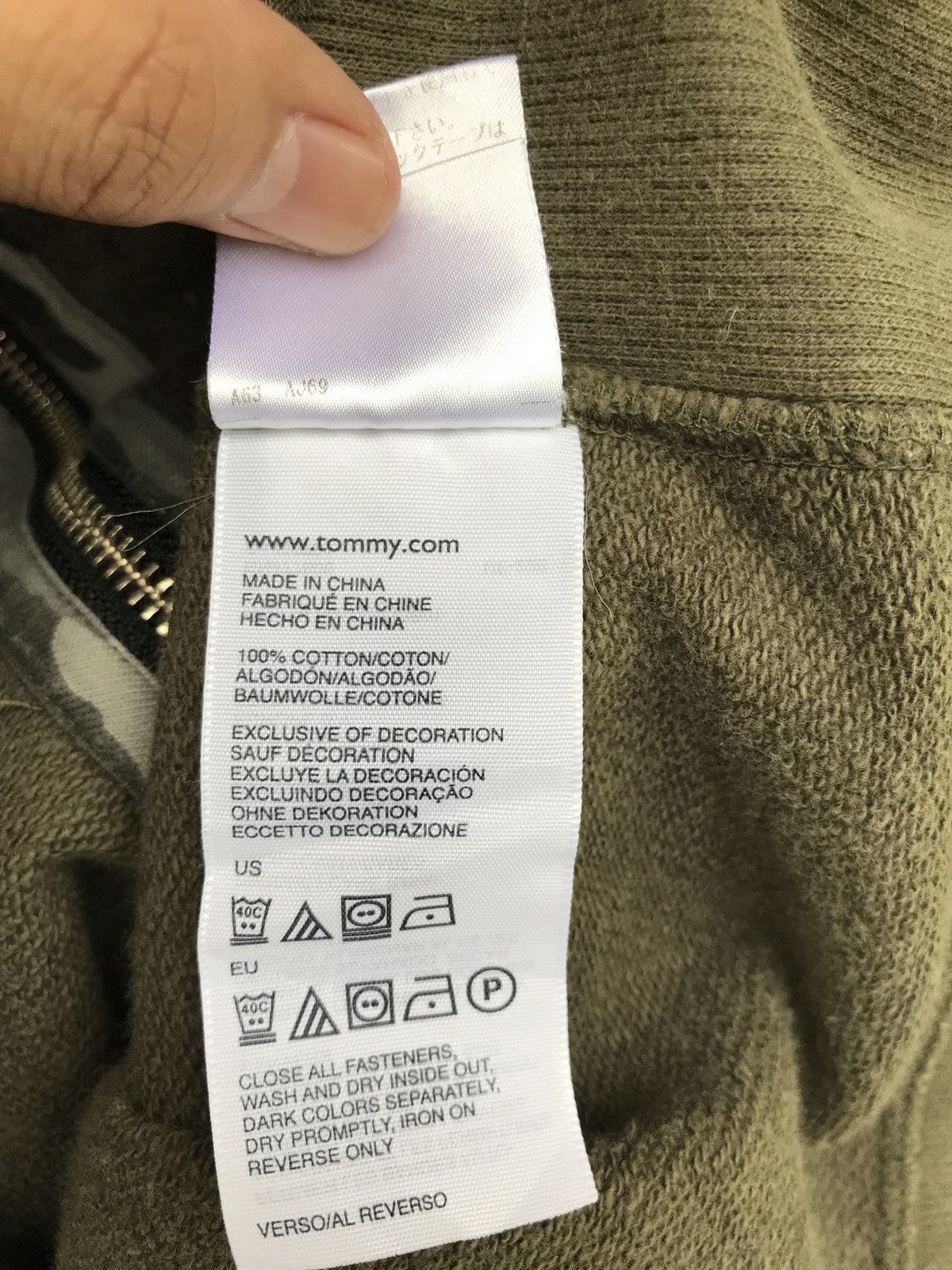 Tommy Hilfiger Tommy Big Logo Hoodie Green Sweatshirt Size US M / EU 48-50 / 2 - 9 Thumbnail
