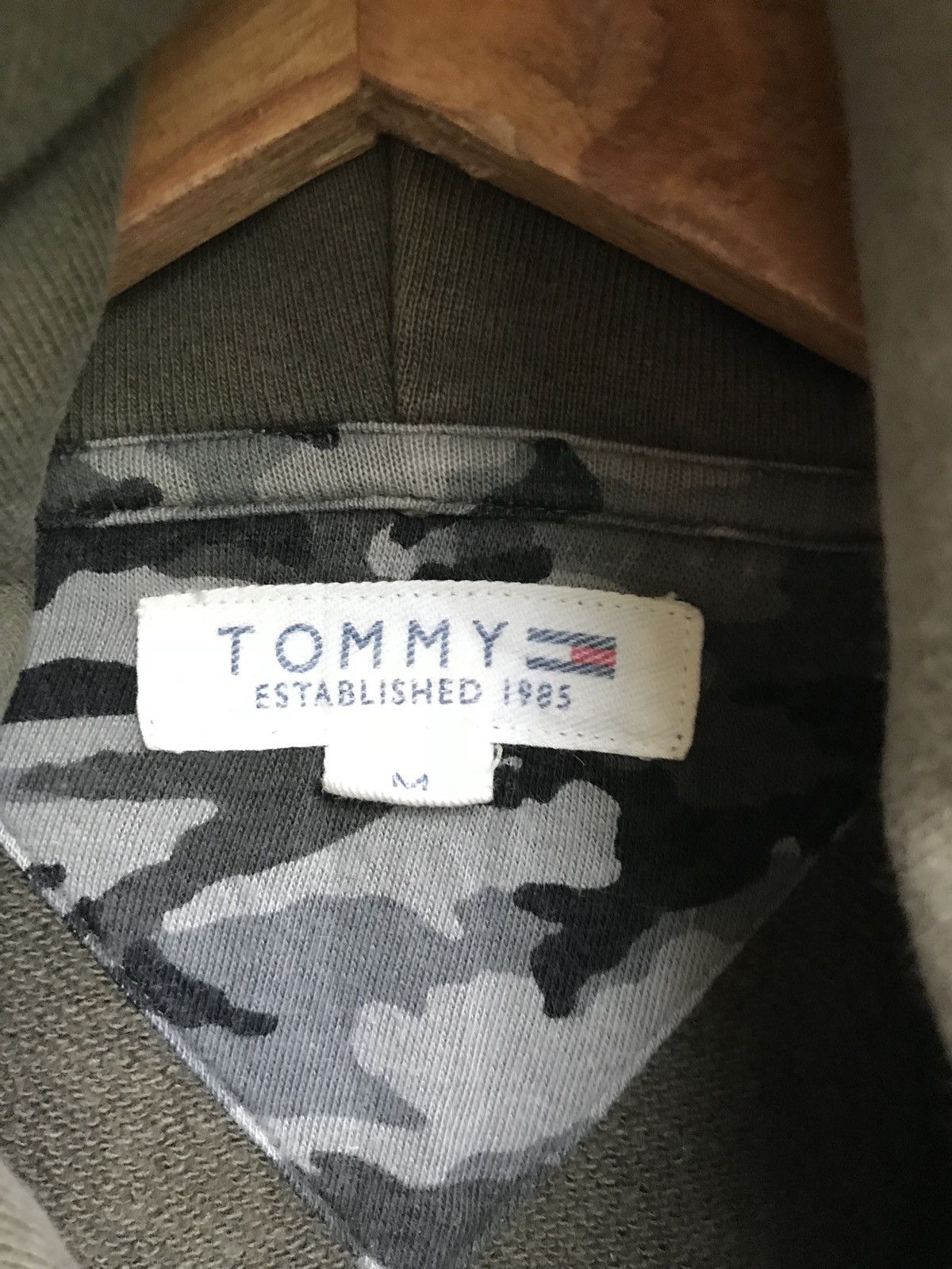 Tommy Hilfiger Tommy Big Logo Hoodie Green Sweatshirt Size US M / EU 48-50 / 2 - 6 Thumbnail