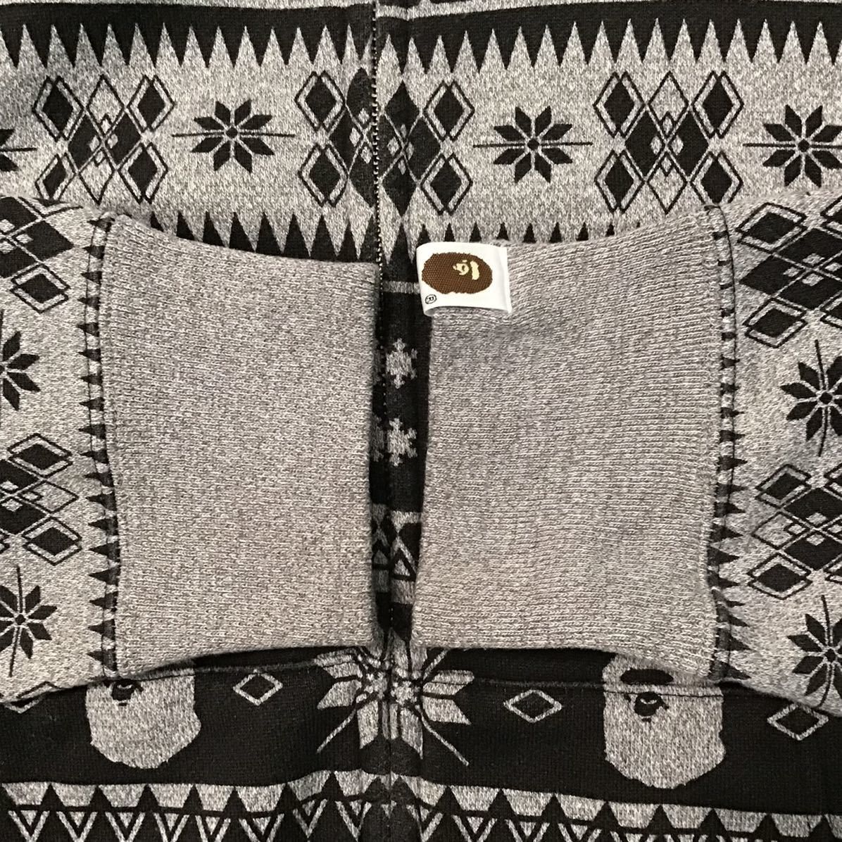 Bape BAPE Nordic pattern full zip hoodie gray x black Size US M / EU 48-50 / 2 - 4 Thumbnail