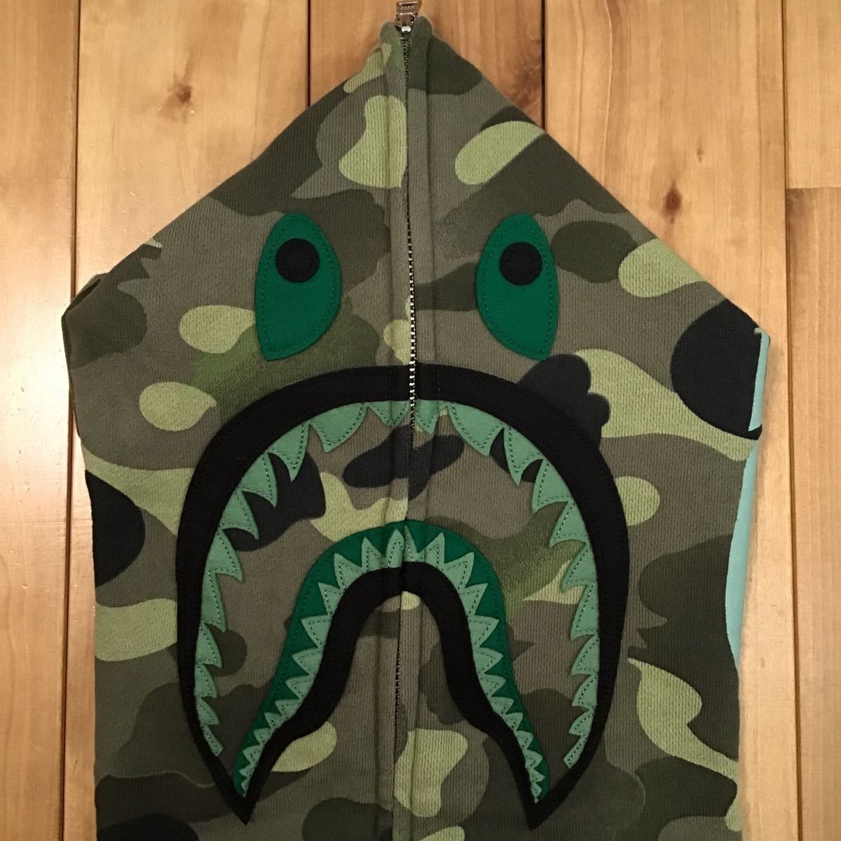 Bape BAPE Gradation camo shark full zip hoodie Size US S / EU 44-46 / 1 - 4 Thumbnail