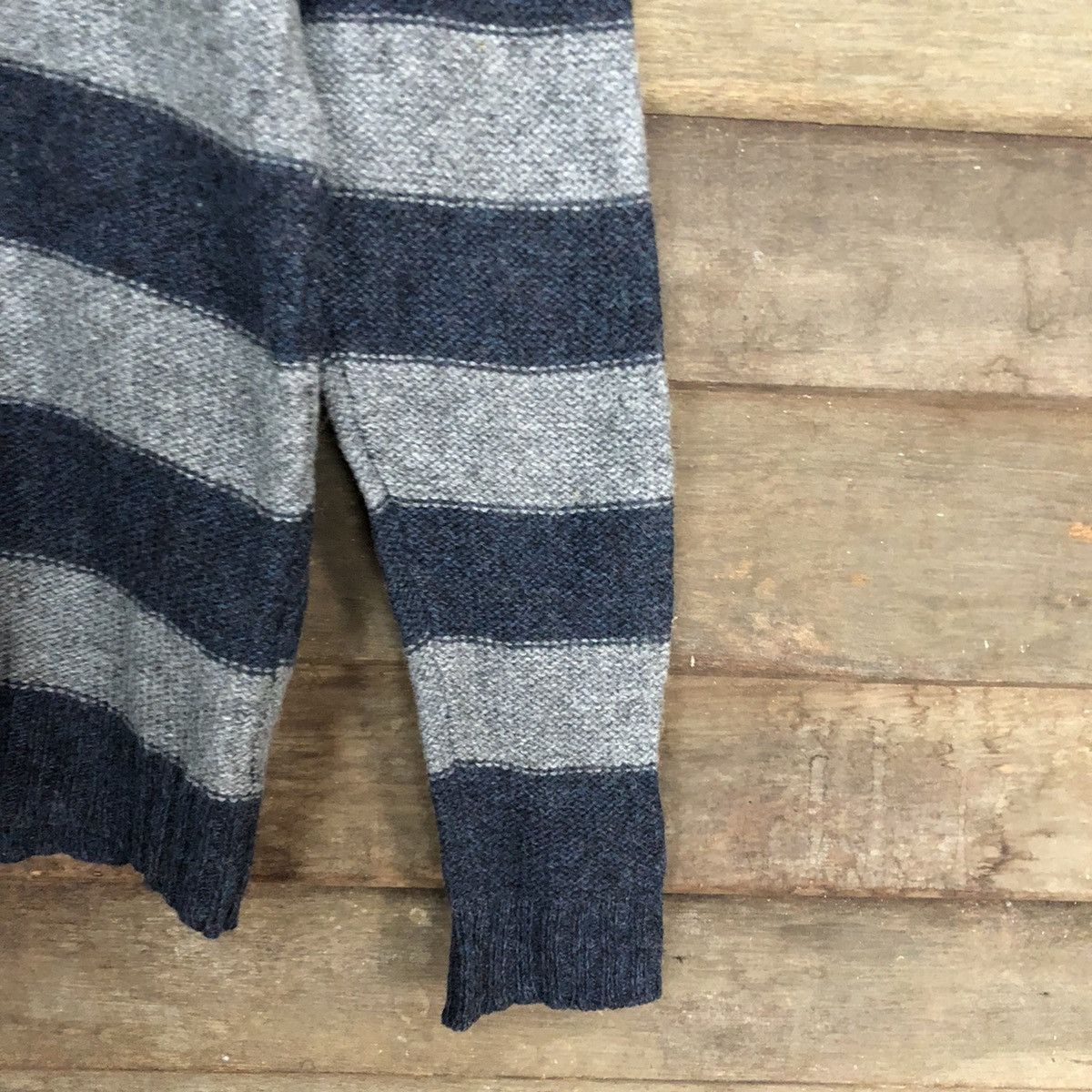 Daniele Blasi Daniele Blasi made in italy Stripe Grey Knitwear #092B Size US M / EU 48-50 / 2 - 4 Thumbnail