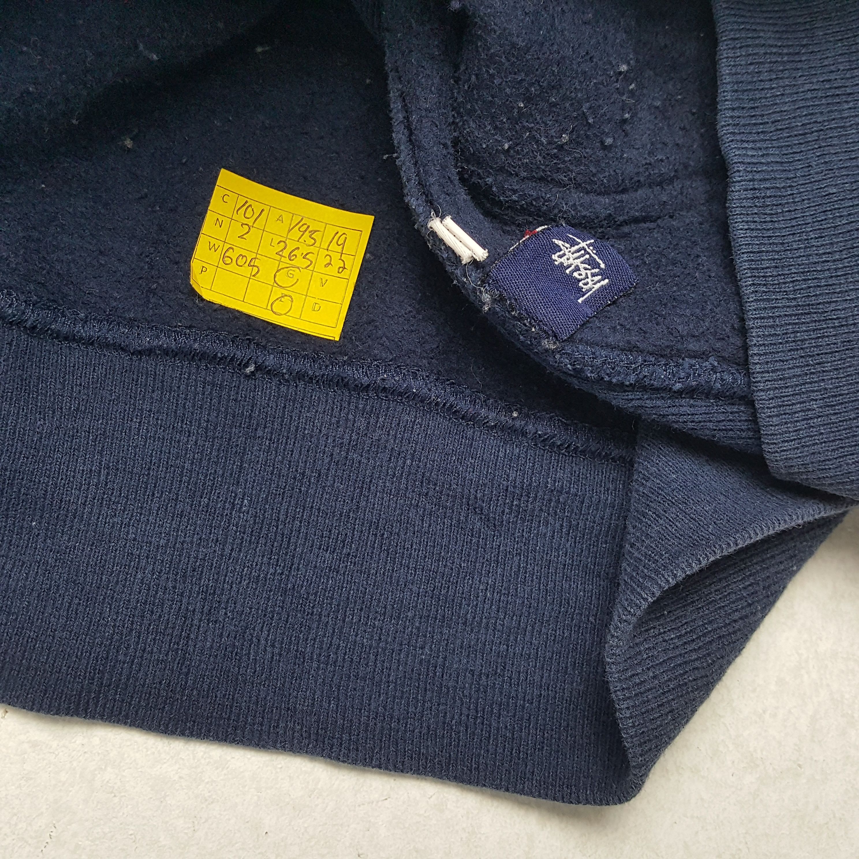 Stussy × Vintage Vintage STUSSY Streetwear Skateboard Logo Hoodies Size US S / EU 44-46 / 1 - 8 Thumbnail