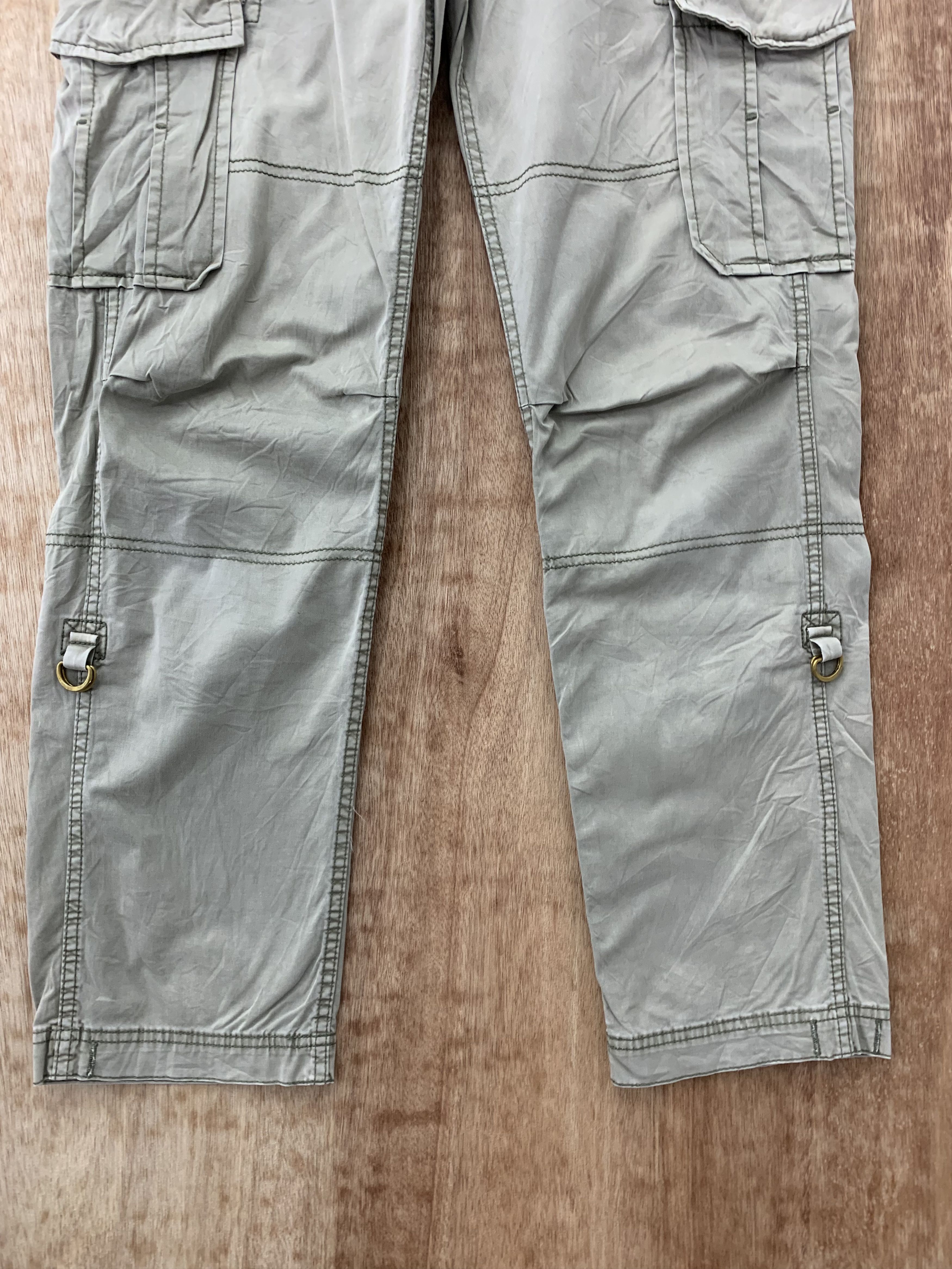 Japanese Brand Cargo Pants Uniqlo Multipocket Faded Colour Streetwear Size US 28 / EU 44 - 4 Thumbnail