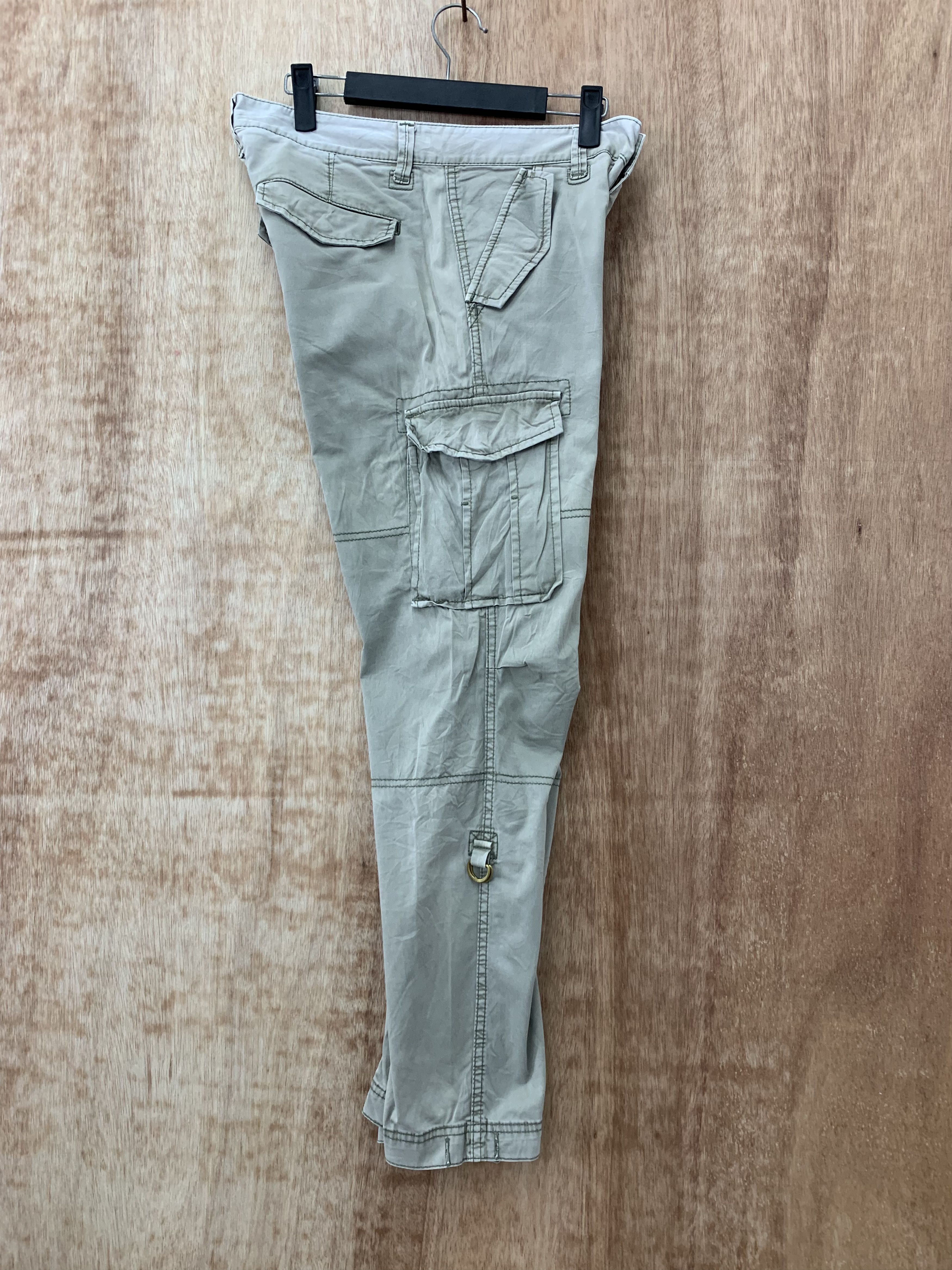 Japanese Brand Cargo Pants Uniqlo Multipocket Faded Colour Streetwear Size US 28 / EU 44 - 12 Thumbnail