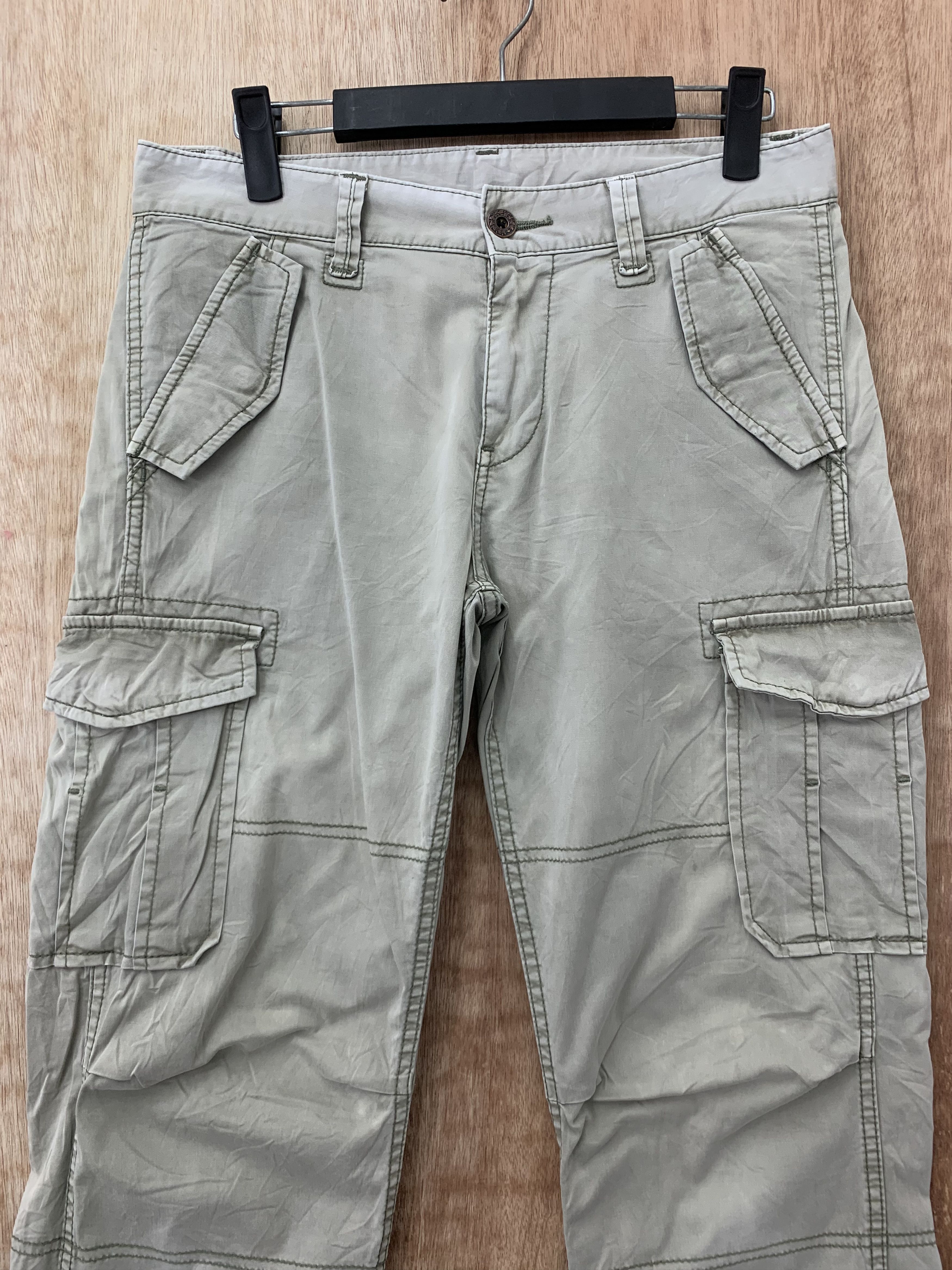 Japanese Brand Cargo Pants Uniqlo Multipocket Faded Colour Streetwear Size US 28 / EU 44 - 3 Thumbnail