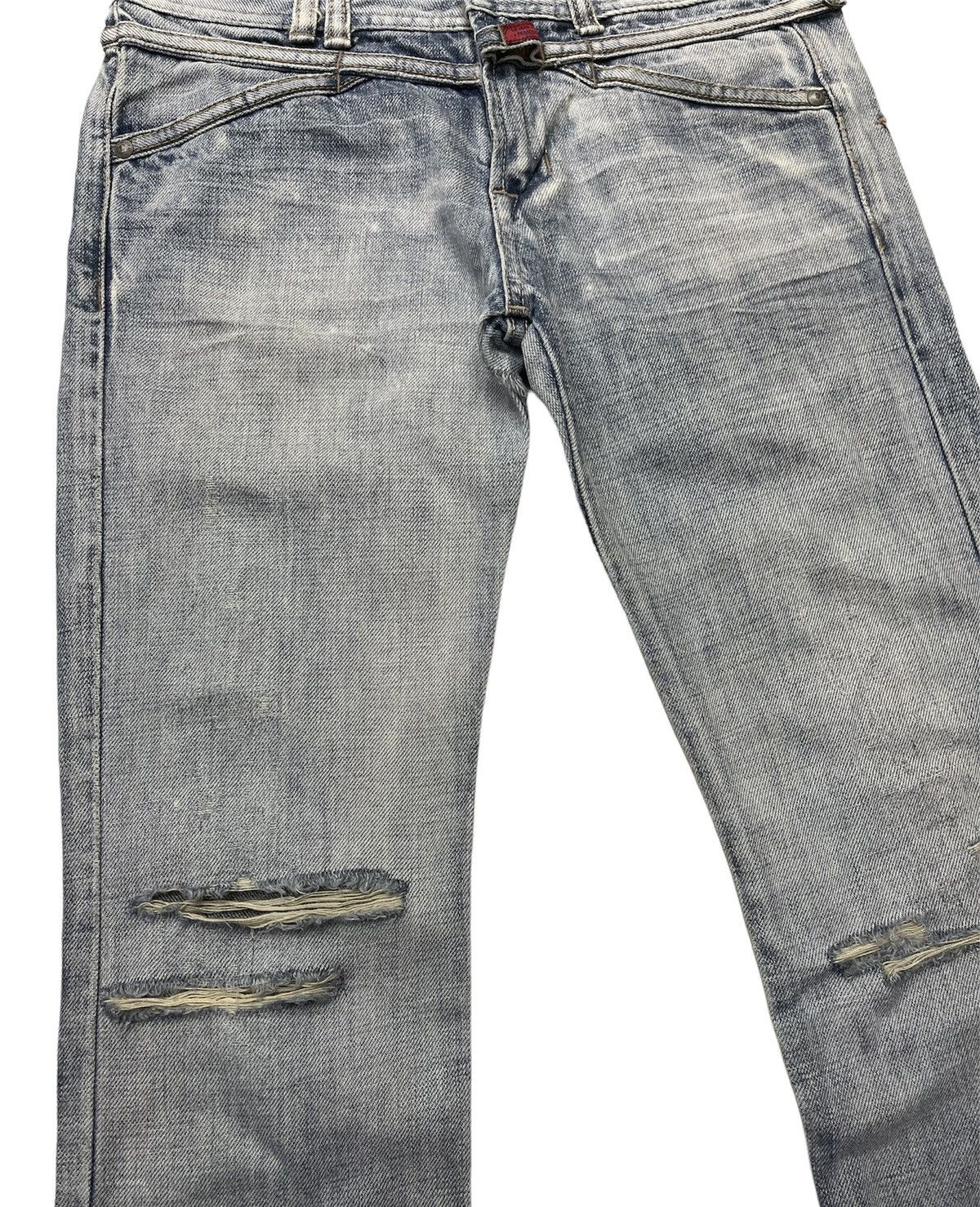 Marithe + Francois Girbaud MFG DISTRESSED FLARE DENIM Size 30" / US 8 / IT 44 - 6 Thumbnail
