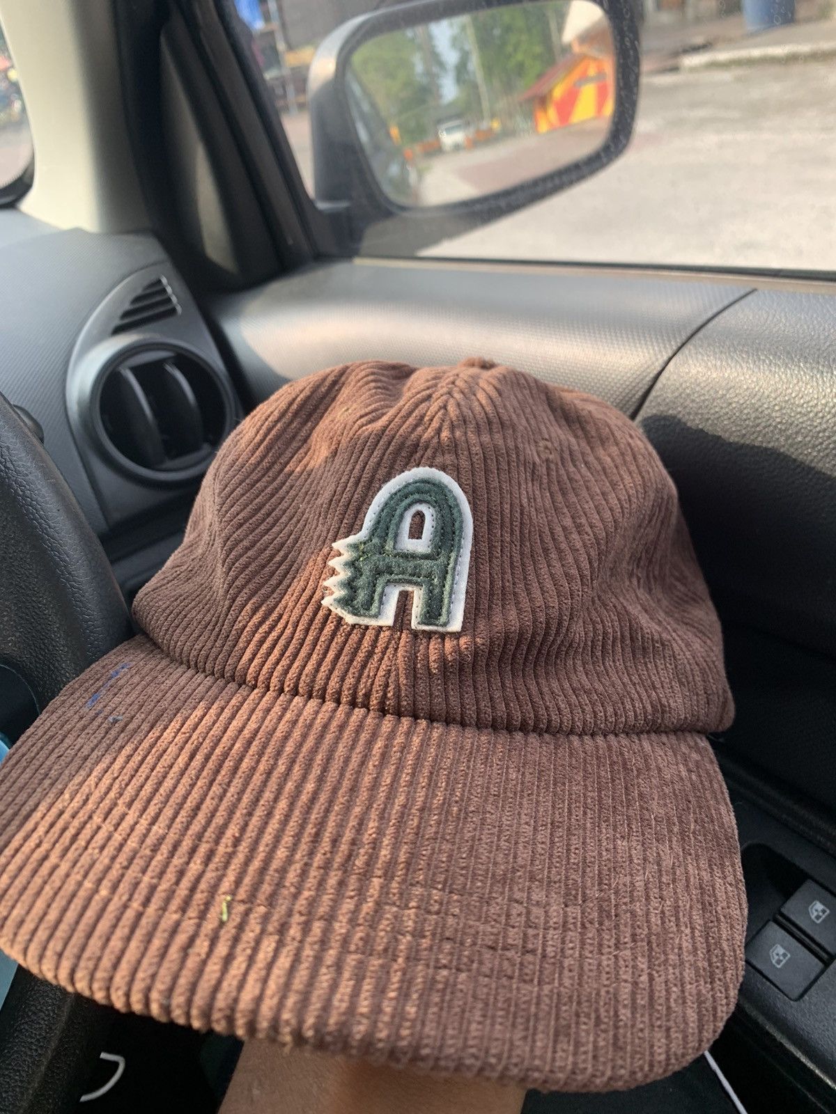 Japanese Brand YOMI Spring Striped Corduroy Baseball Cap Size ONE SIZE - 1 Thumbnail