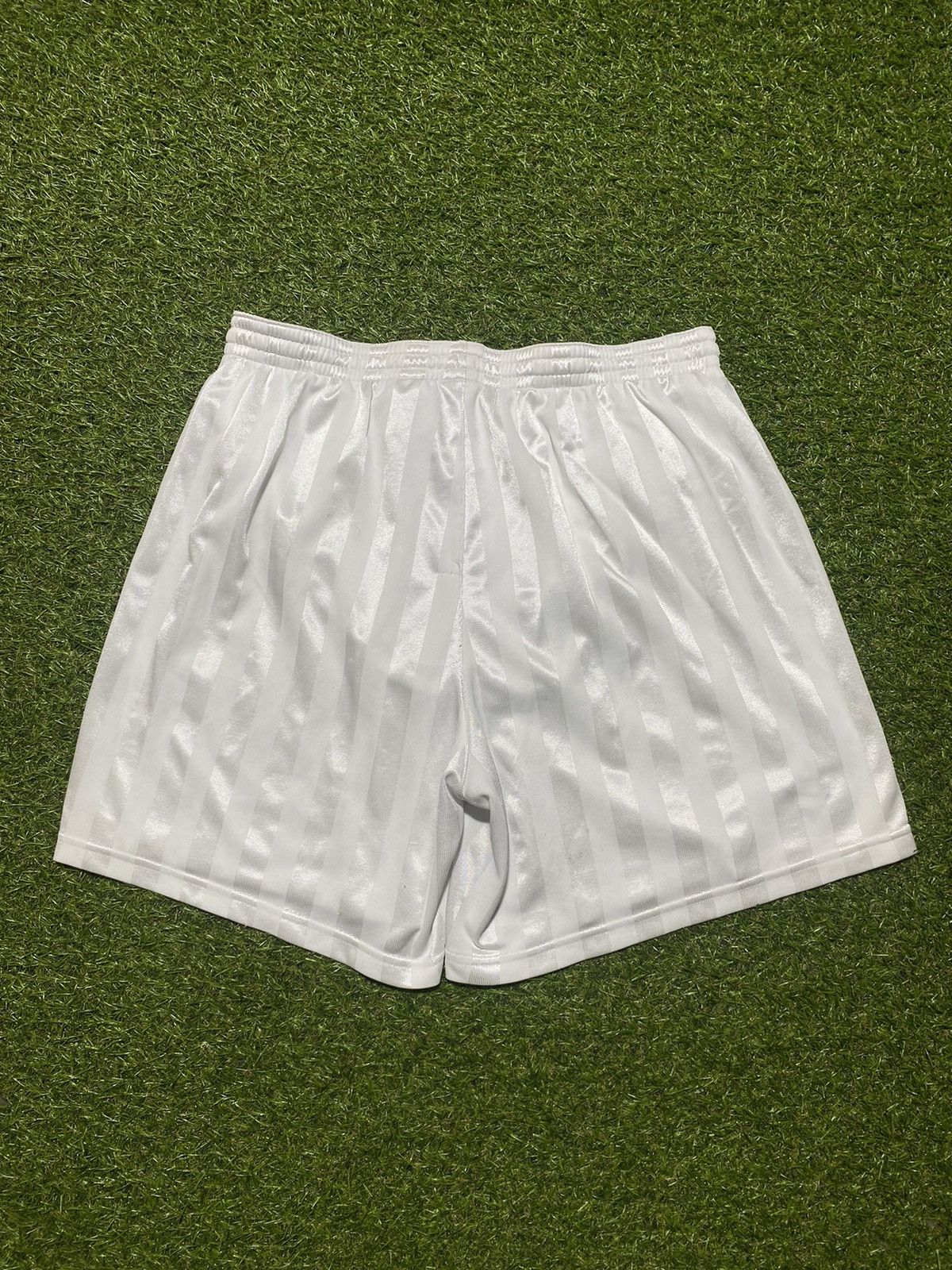 Nike Vintage Nike shorts streetwear swoosh casual y2k size XL Size US 36 / EU 52 - 3 Thumbnail