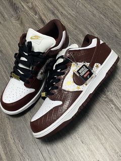 Nike SB Dunk Low Supreme Barkroot Brown