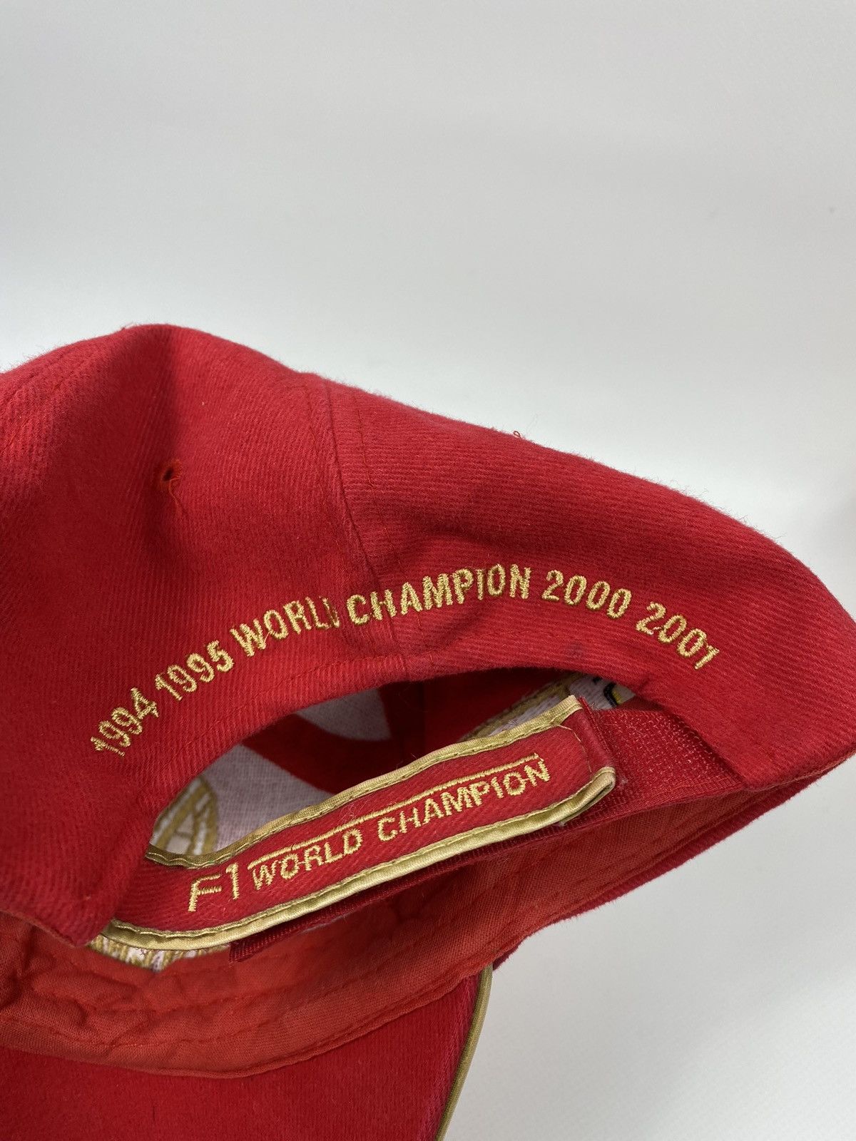Ferrari 🔥LASTDROP🔥#35 2001 Michael Schumacher World Champion 1 Cap Size ONE SIZE - 9 Thumbnail