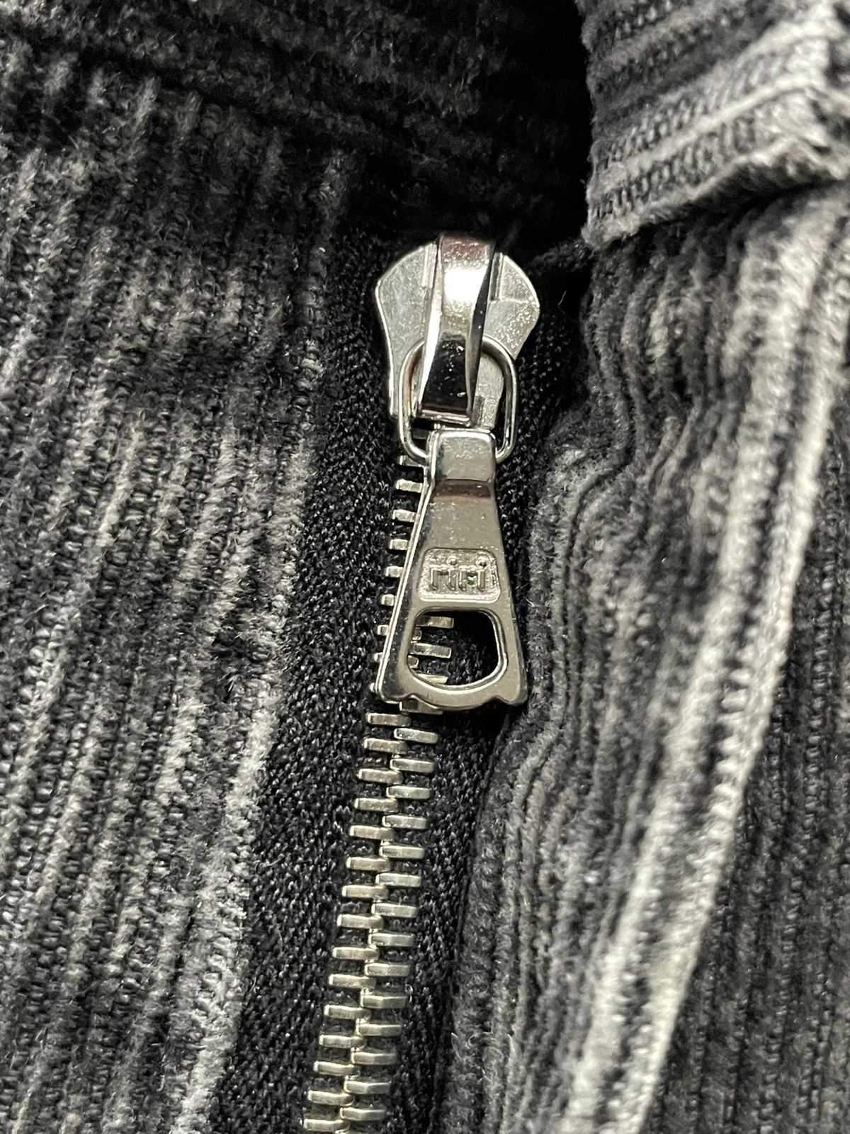 Designer × Japanese Brand × Visvim Rare Vintage VISVIM Coduroy Carpenter Size US 35 - 18 Thumbnail