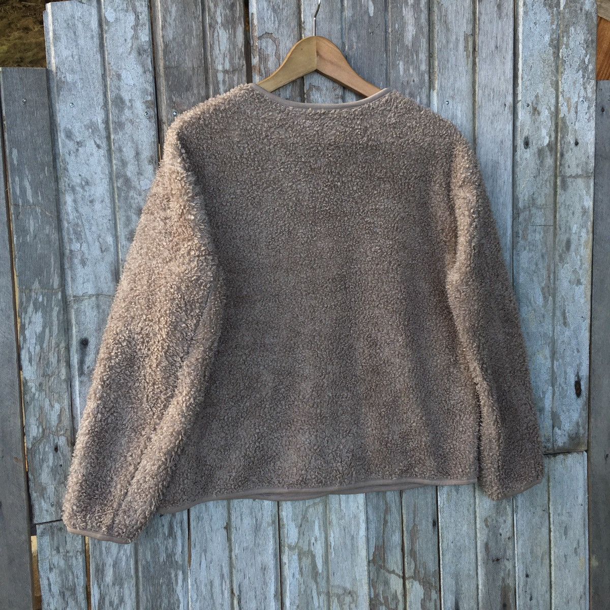 Uniqlo Japanese brand uniqlo fleece sweater ERD GRUNGE TEE Size US XL / EU 56 / 4 - 2 Thumbnail
