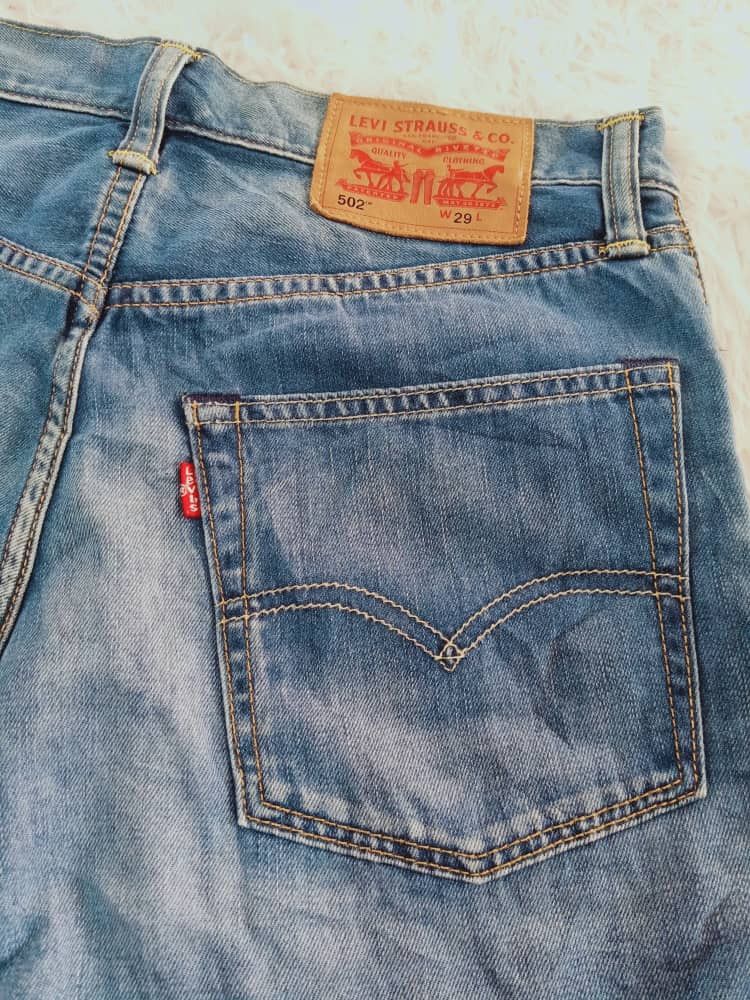 Levi's × Vintage VINTAGE LEVI'S 502 BLUE WASH DISTRESSED SHORT DENIM Size US 30 / EU 46 - 5 Thumbnail