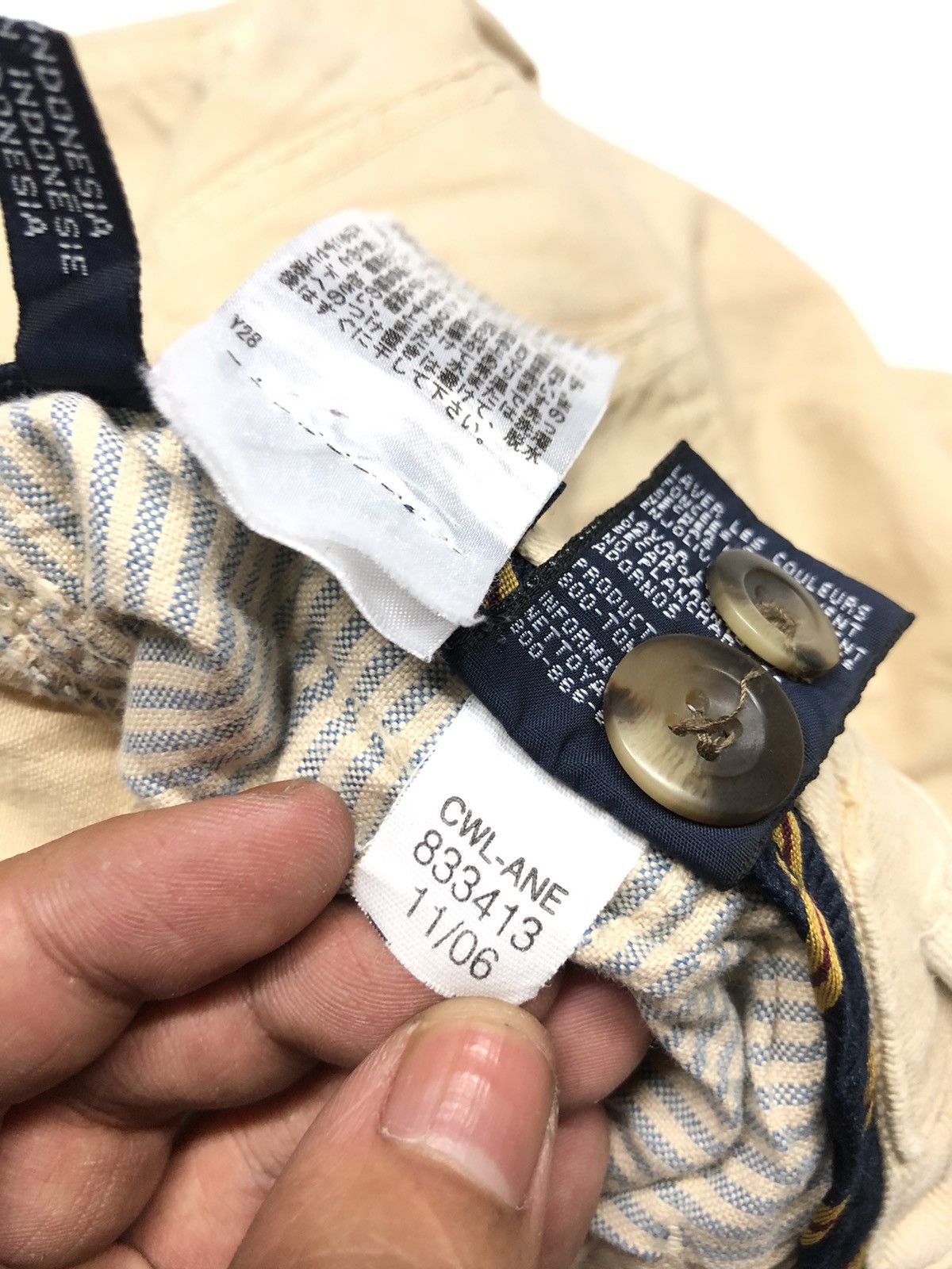 Tommy Hilfiger × Vintage VINTAGE TOMMY HIFIGER CAMPUS CASUAL FIT CARGO PANTS Size US 31 - 17 Thumbnail