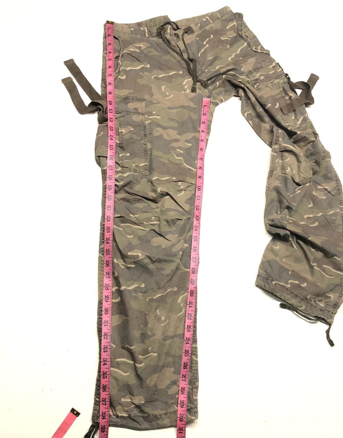 Uniqlo × Vintage VINTAGE UNIQLO CAMO TACTICAL BONDAGE CARGO MULTI POCKET Size US 31 - 17 Thumbnail