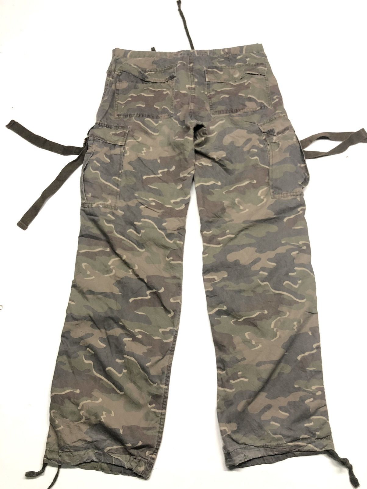 Uniqlo × Vintage VINTAGE UNIQLO CAMO TACTICAL BONDAGE CARGO MULTI POCKET Size US 31 - 7 Thumbnail