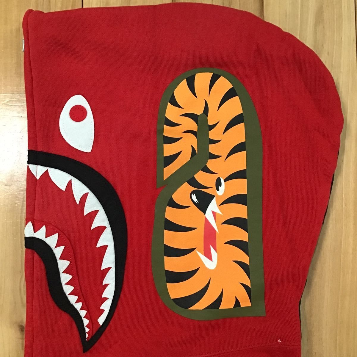 Bape 🔥Bapeland 1st anniversary🔥Shark full zip hoodie BAPE camo Size US M / EU 48-50 / 2 - 4 Thumbnail