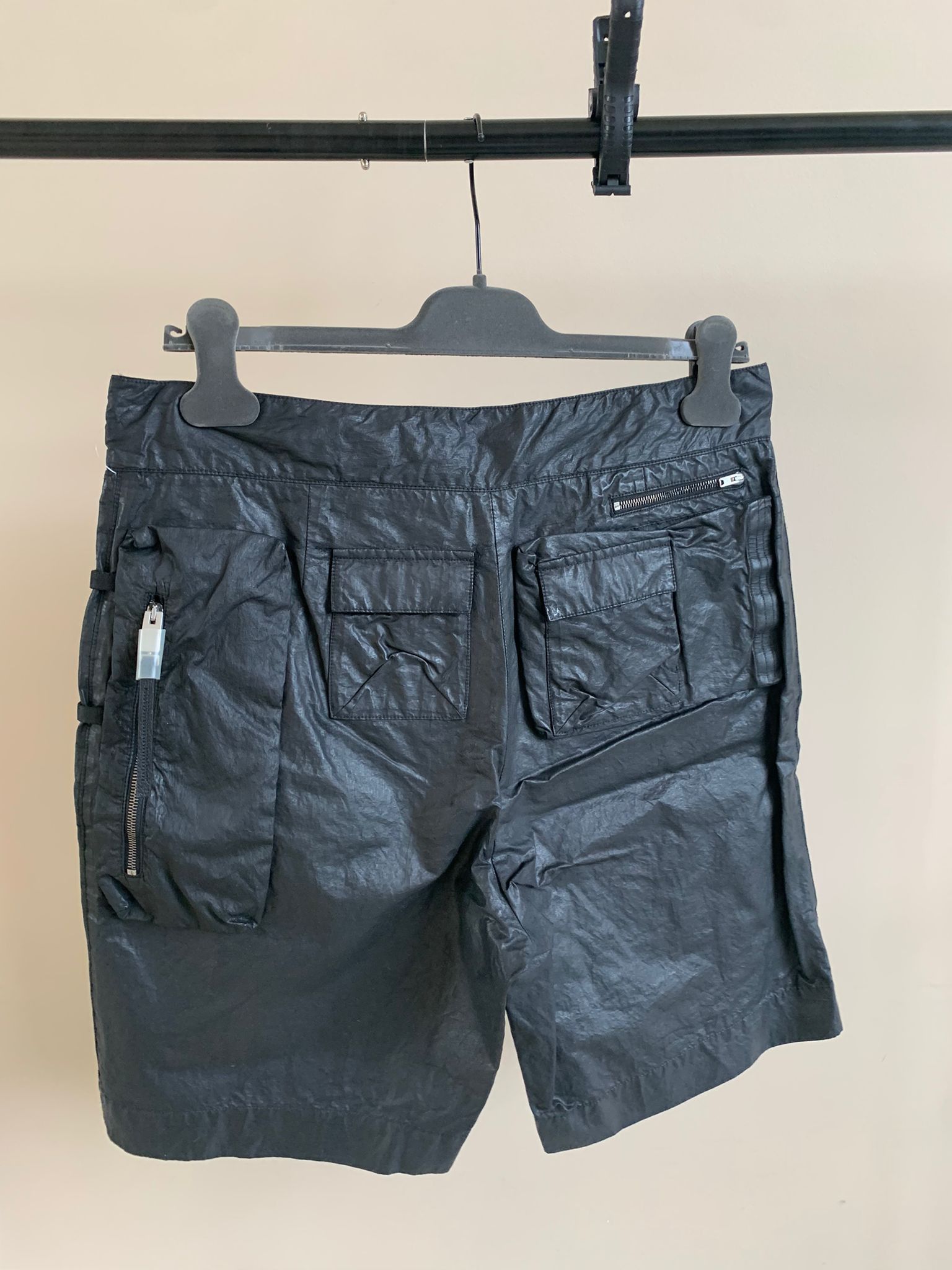 Alyx Multi-pocket Cargo Tactical Shorts in Black Coated Size US 30 / EU 46 - 12 Thumbnail