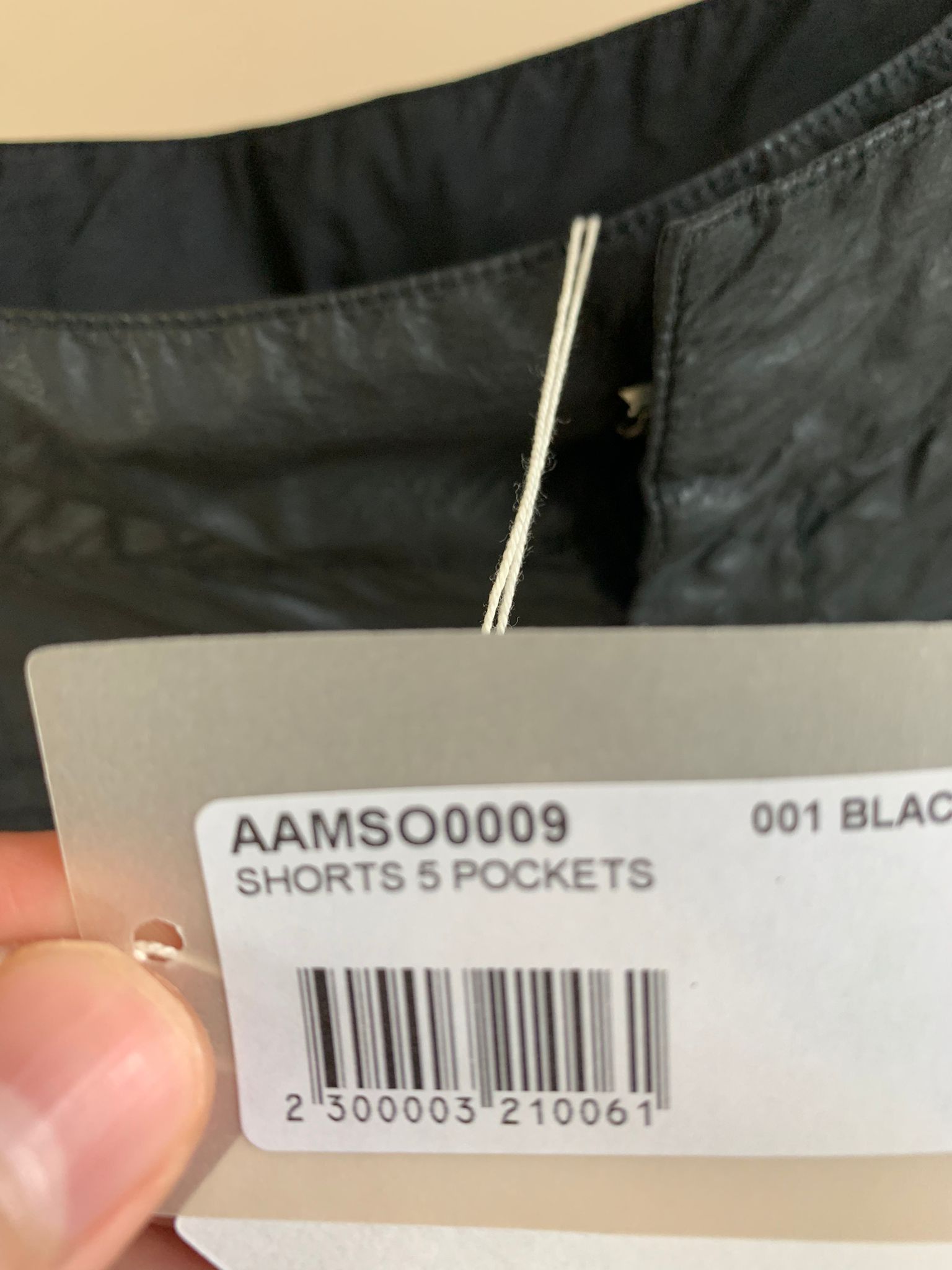 Alyx Multi-pocket Cargo Tactical Shorts in Black Coated Size US 30 / EU 46 - 13 Thumbnail