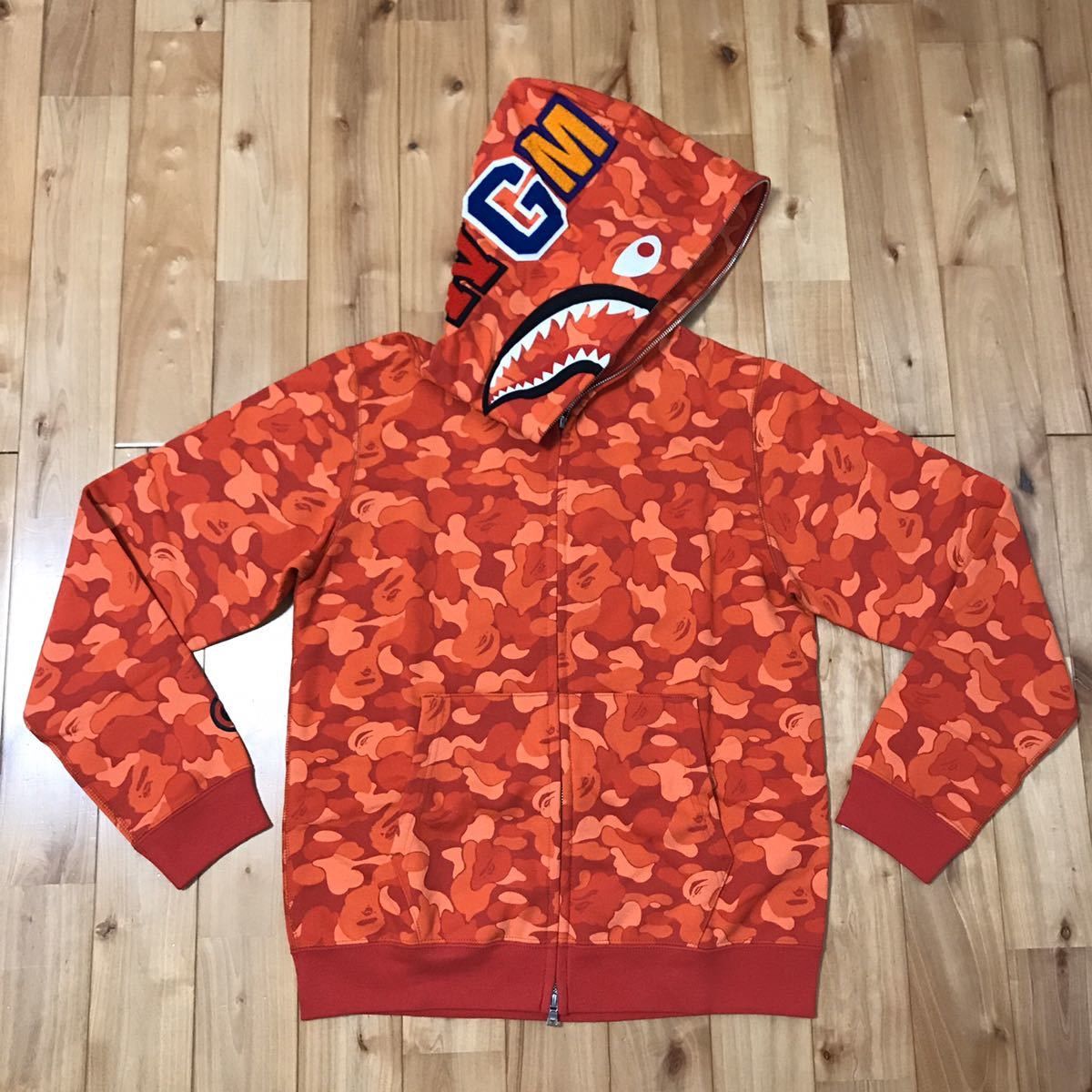Bape 2011 Seoul city camo Shark full zip Hoodie red camo Size US M / EU 48-50 / 2 - 1 Thumbnail