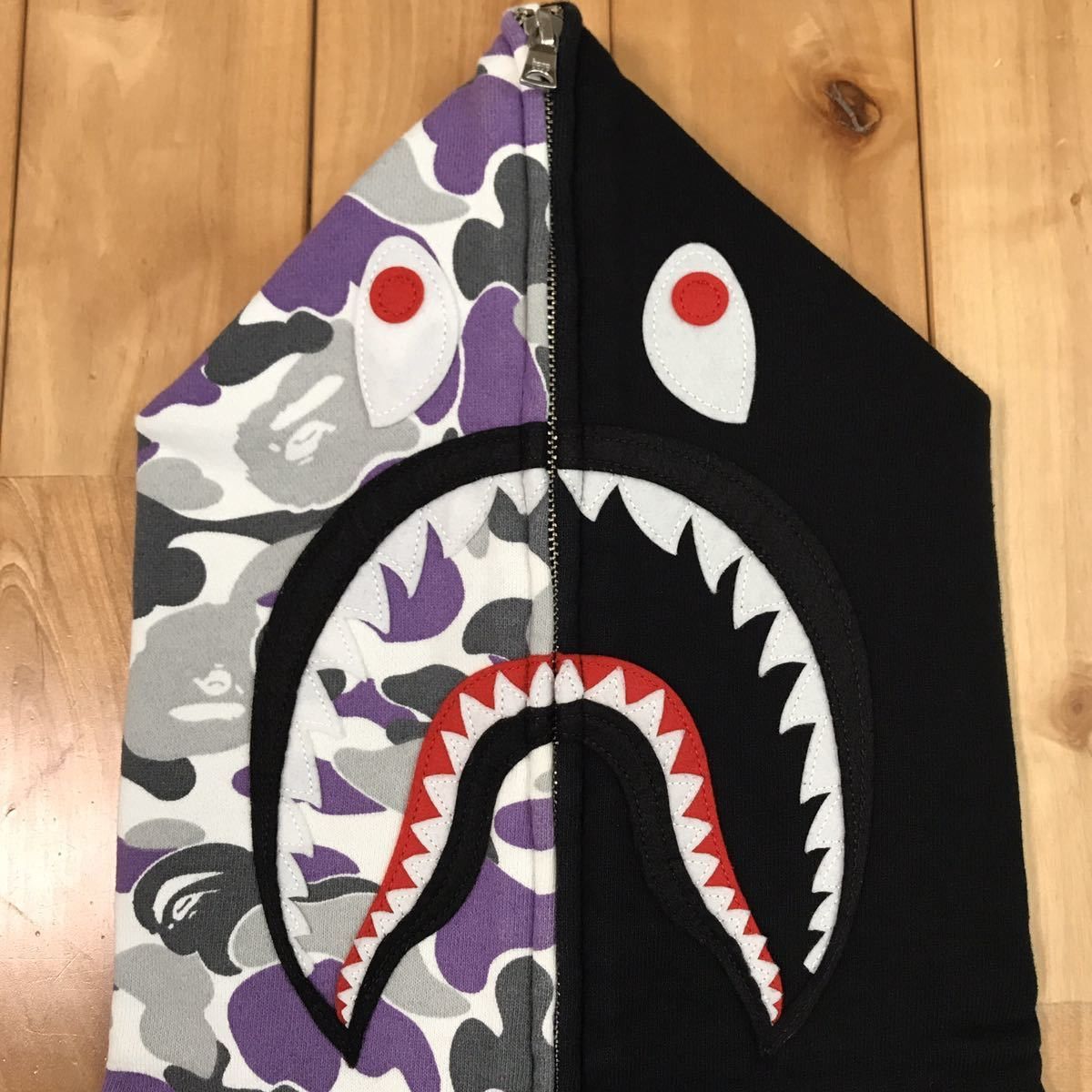 Bape 2015 stash × BAPE NYC Shark full zip Hoodie Size US S / EU 44-46 / 1 - 5 Thumbnail