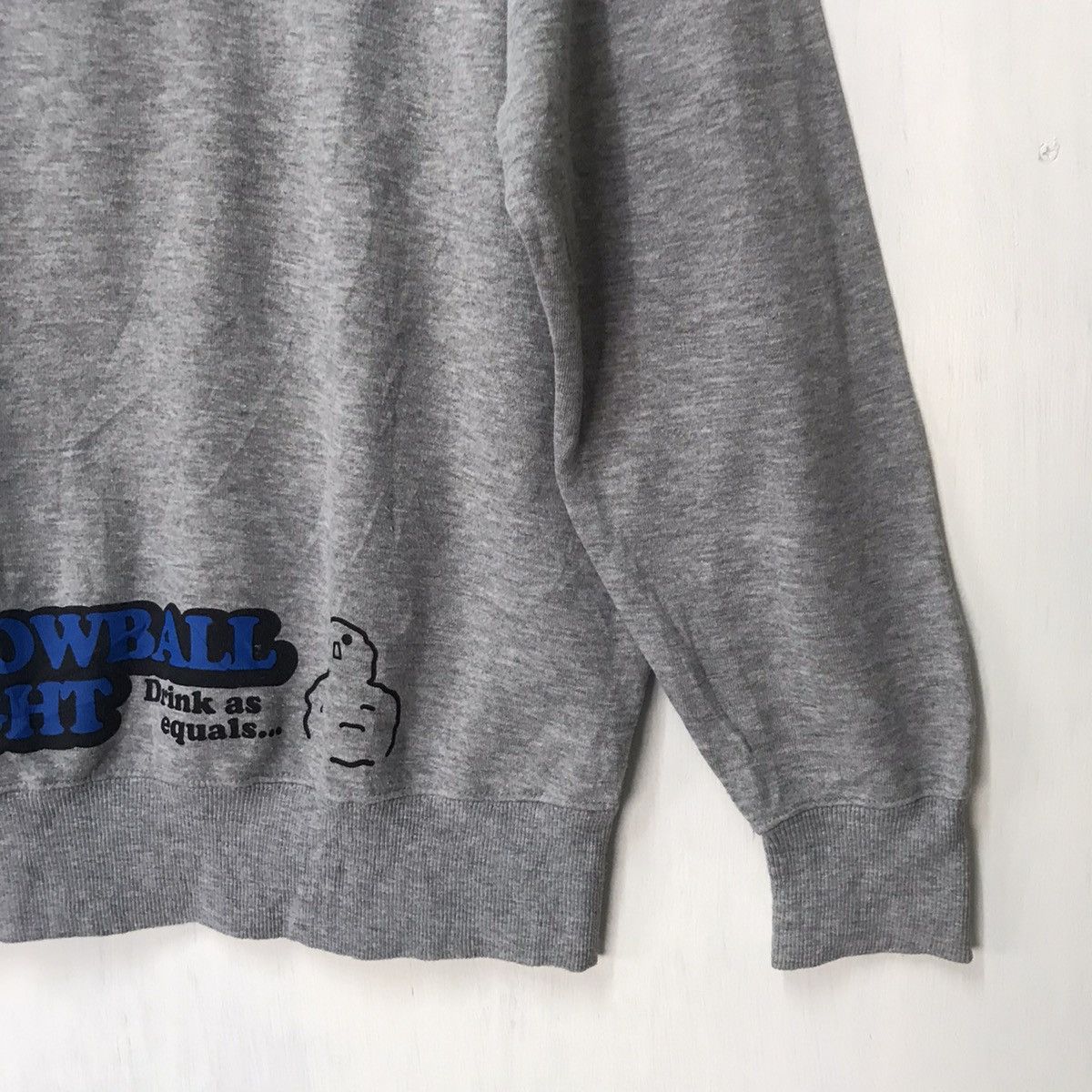 Cartoon Network Mischievous snowball fight sweatshirt Size US L / EU 52-54 / 3 - 11 Thumbnail