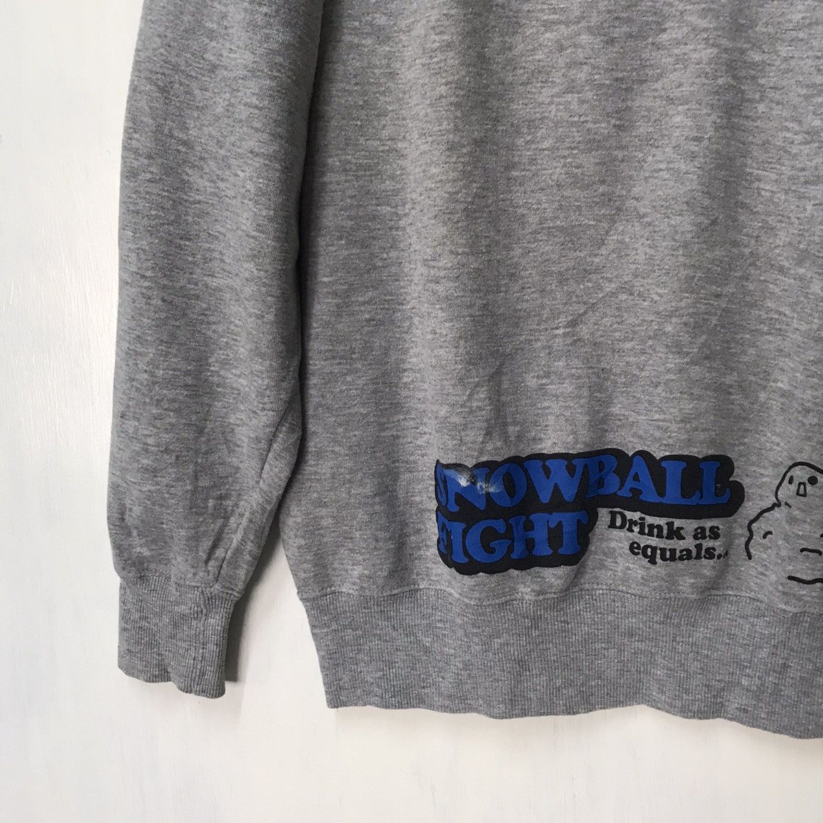 Cartoon Network Mischievous snowball fight sweatshirt Size US L / EU 52-54 / 3 - 10 Thumbnail