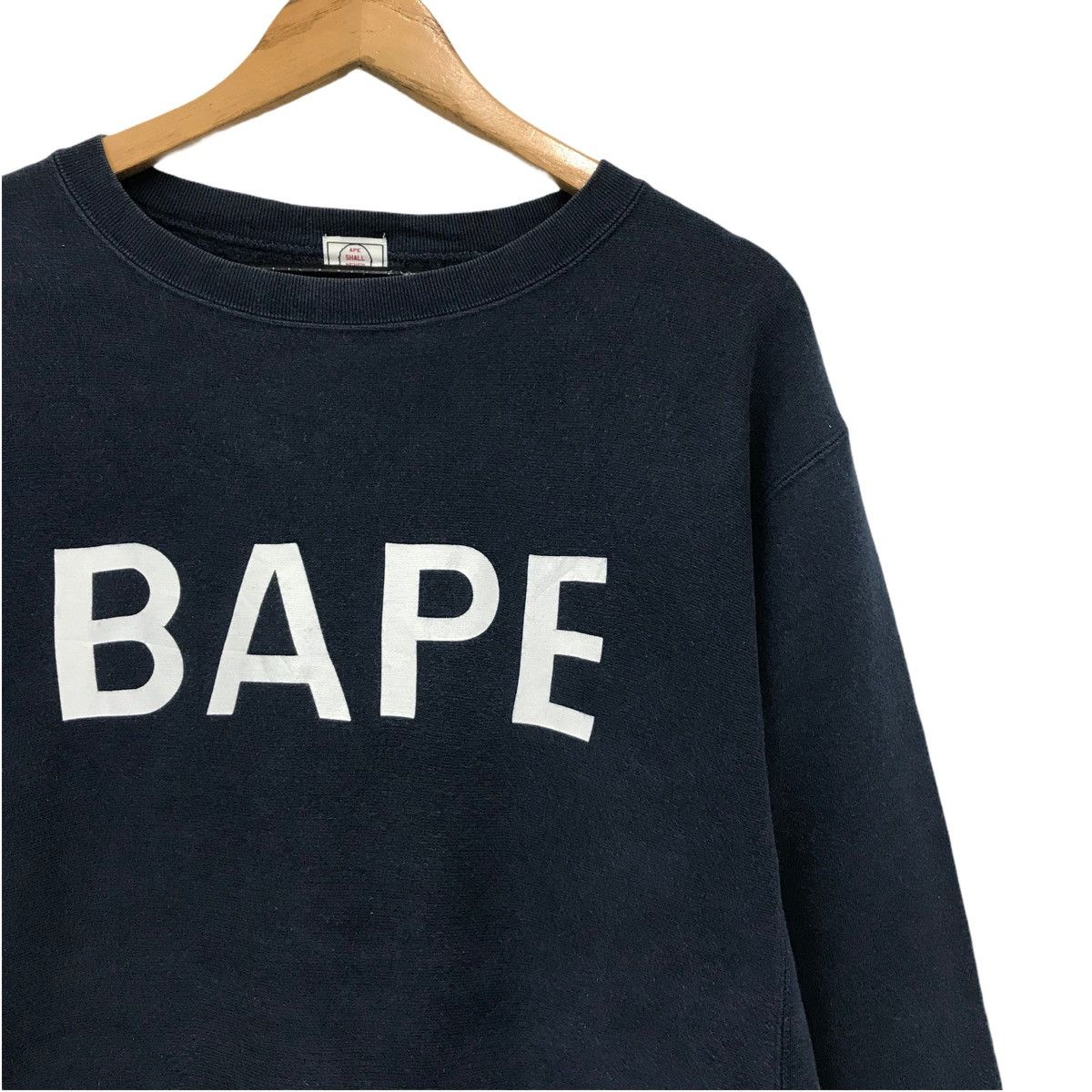 Bape Vintage A Bathing Ape Sweatshirt BigLogo Spellout BAPE Size US M / EU 48-50 / 2 - 4 Thumbnail