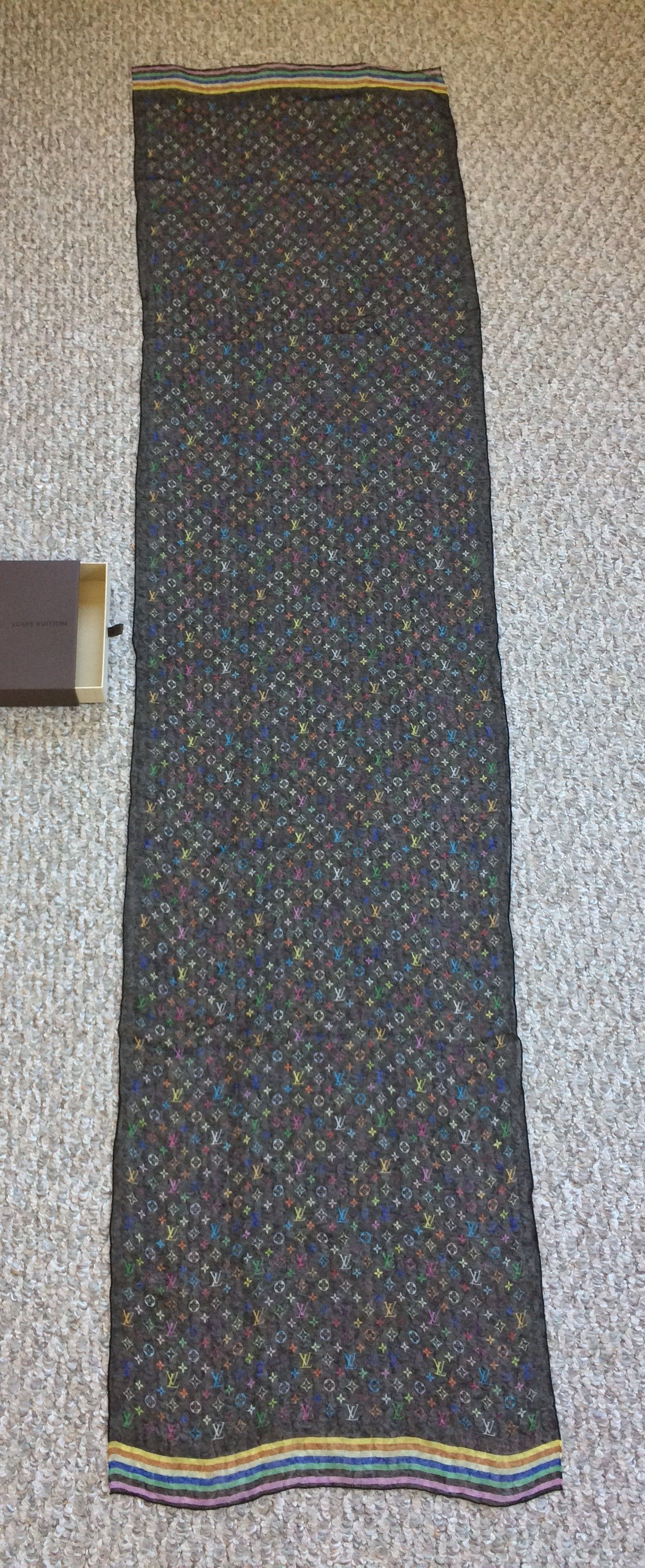 Louis Vuitton × Takashi Murakami S/S 2003 Louis Vuitton Murakami Monogram Silk Scarf Size ONE SIZE - 4 Thumbnail