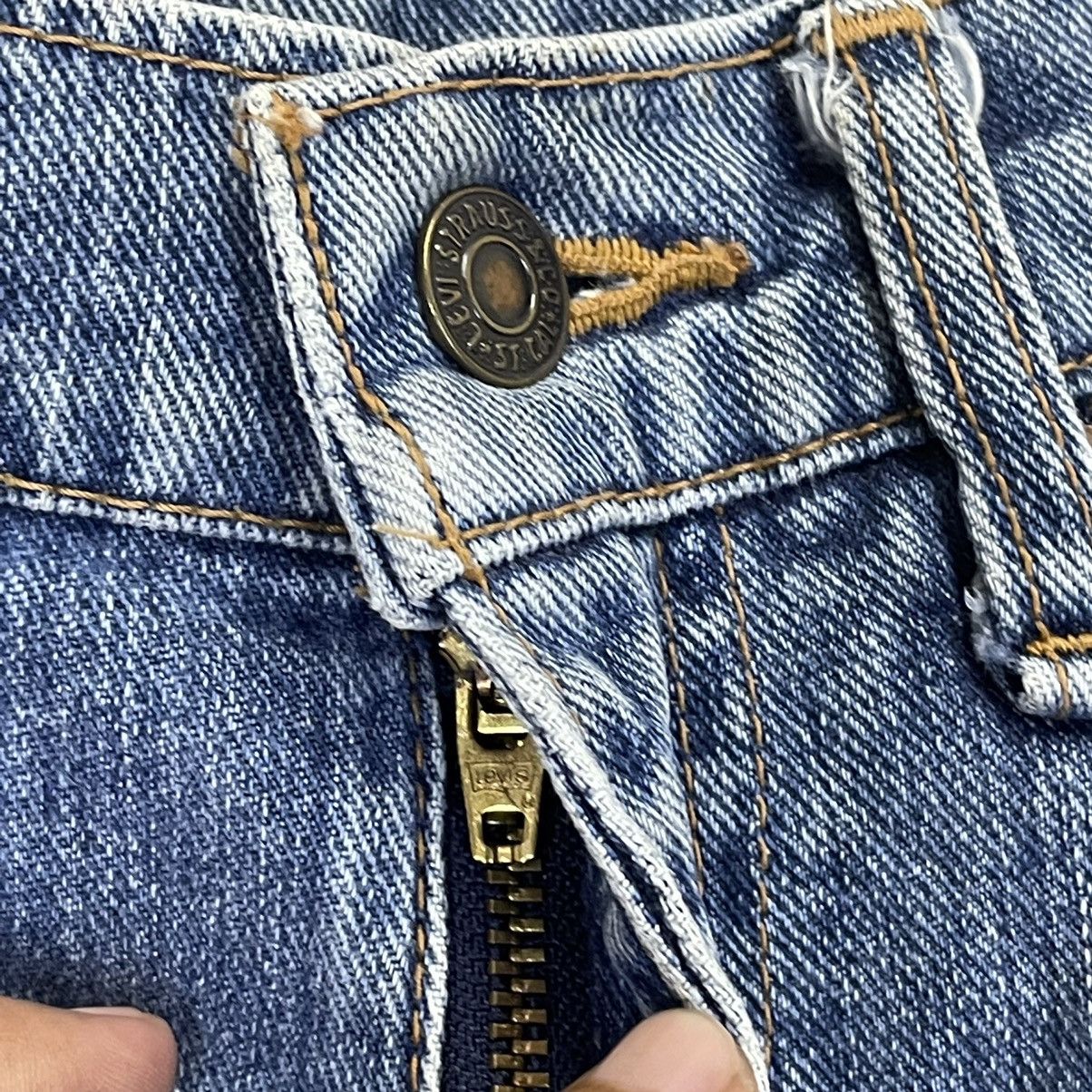 Levi's × Vintage 25x32 Vintage 90s Levis W511 Medium Blue Distressed Denim Size 25" / US 0 / IT 36 - 9 Thumbnail