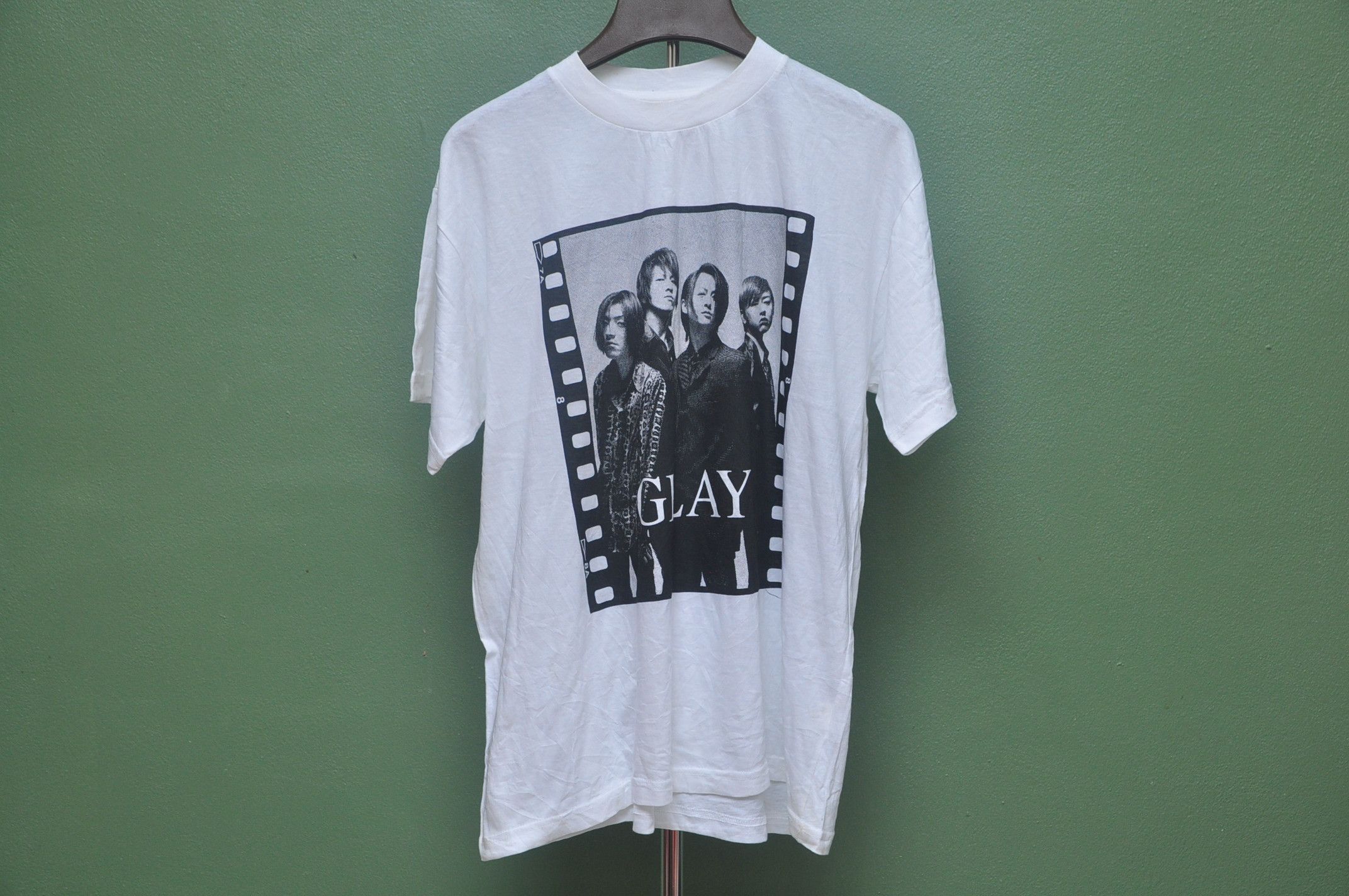 Band Tees × Designer × Japanese Brand Vintage Glay Line Up Band Music Japan White Shirt Size US L / EU 52-54 / 3 - 1 Thumbnail