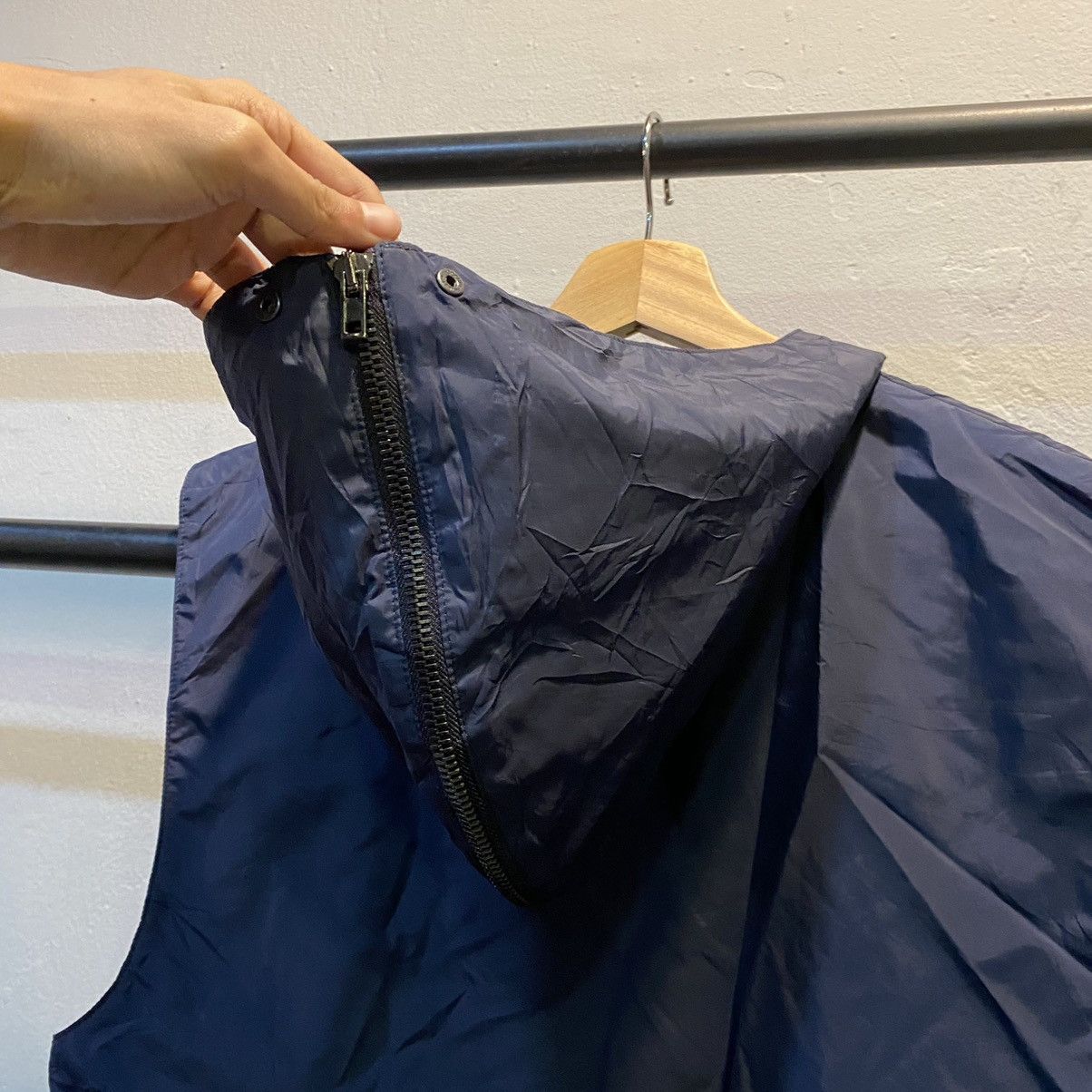 Maison Margiela Maison Margiela Sleeveless Vests Designer Light Jackets Size US S / EU 44-46 / 1 - 6 Thumbnail
