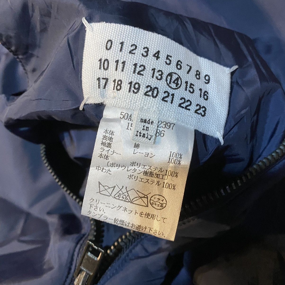 Maison Margiela Maison Margiela Sleeveless Vests Designer Light Jackets Size US S / EU 44-46 / 1 - 7 Thumbnail