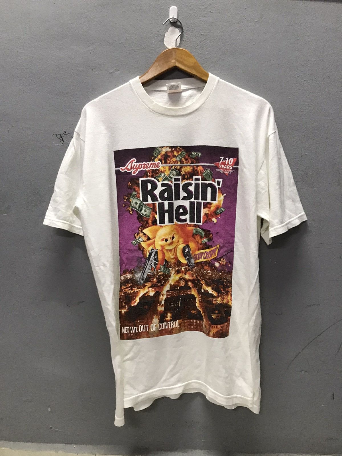 Supreme raisin cheap hell tee